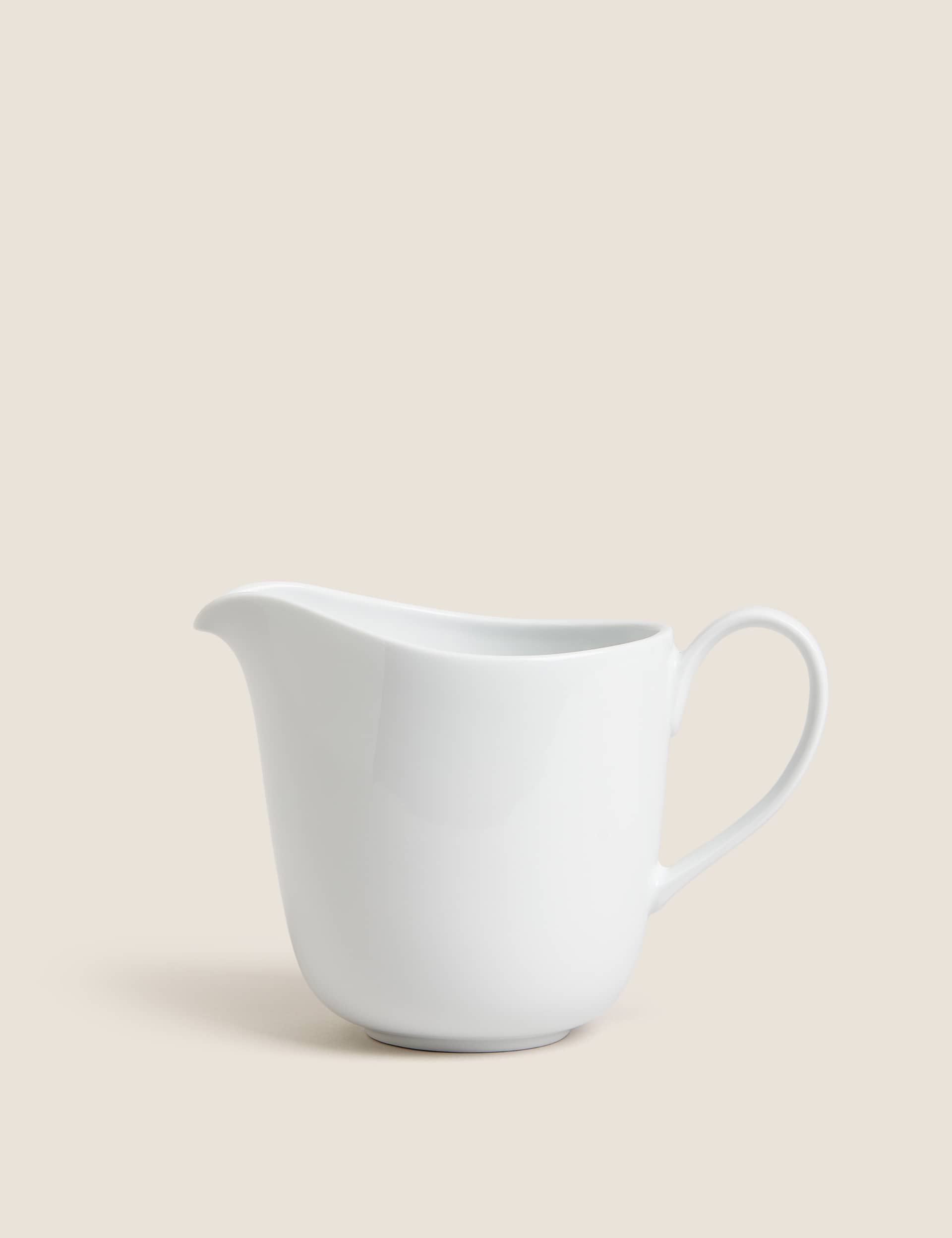 M&S Maxim Large Jug