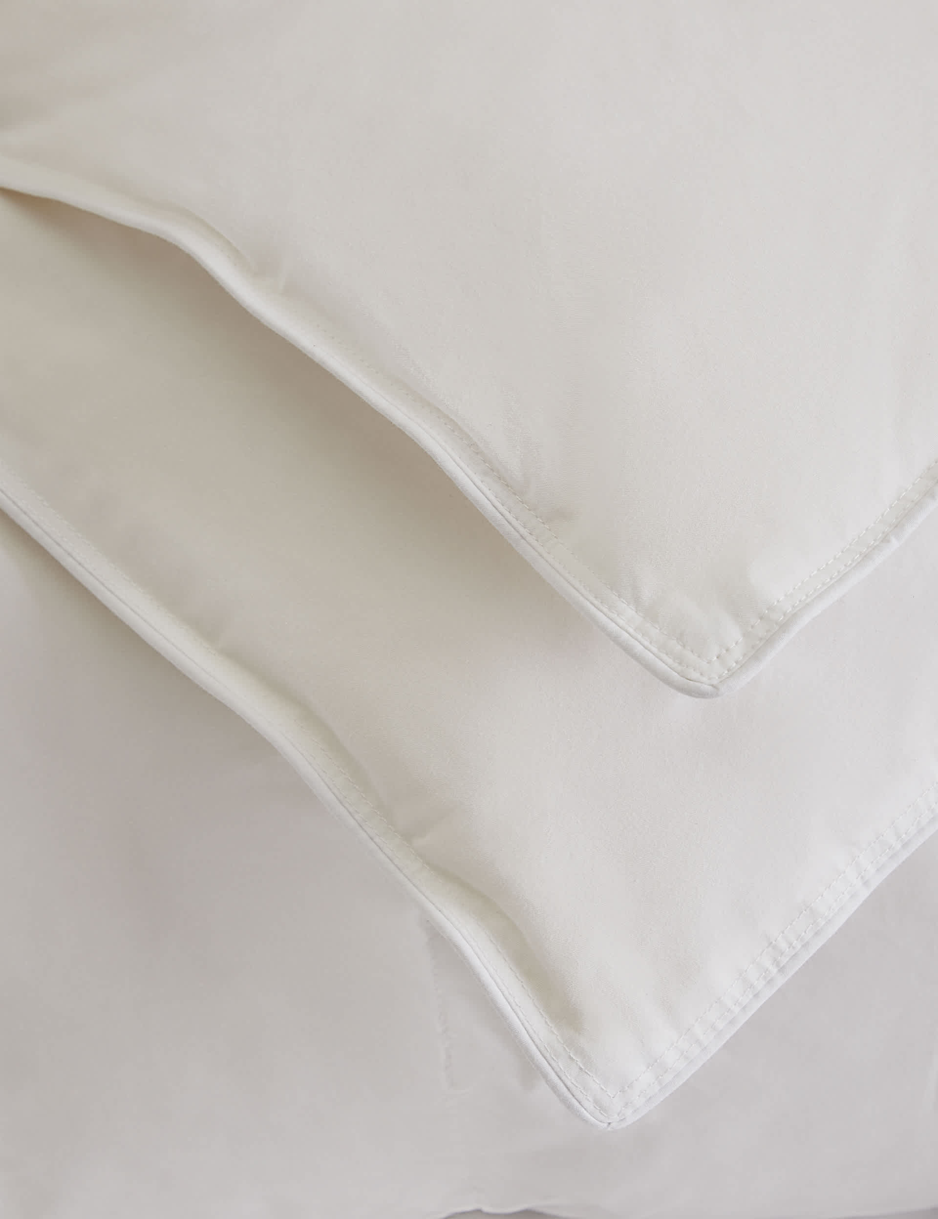 M&S Collection Luxury Duck Down 4.5 Tog Duvet - DBL - White, White