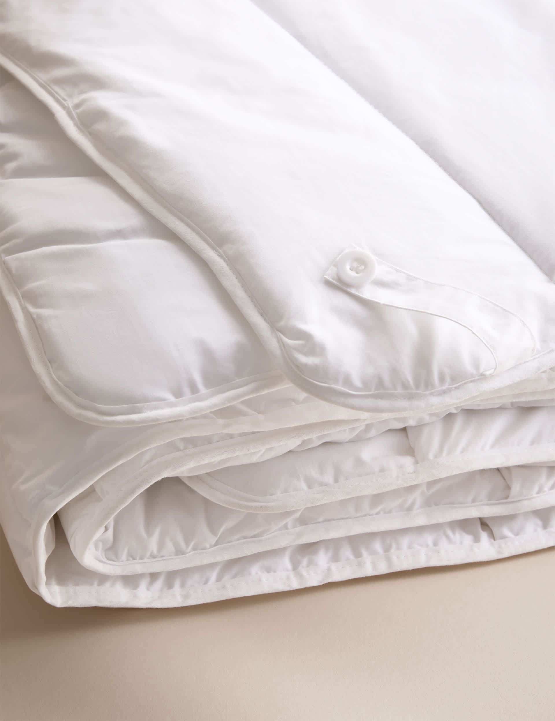 M&S Collection Ultimate Comfort 10.5 Tog Duvet - 5FT - White, White