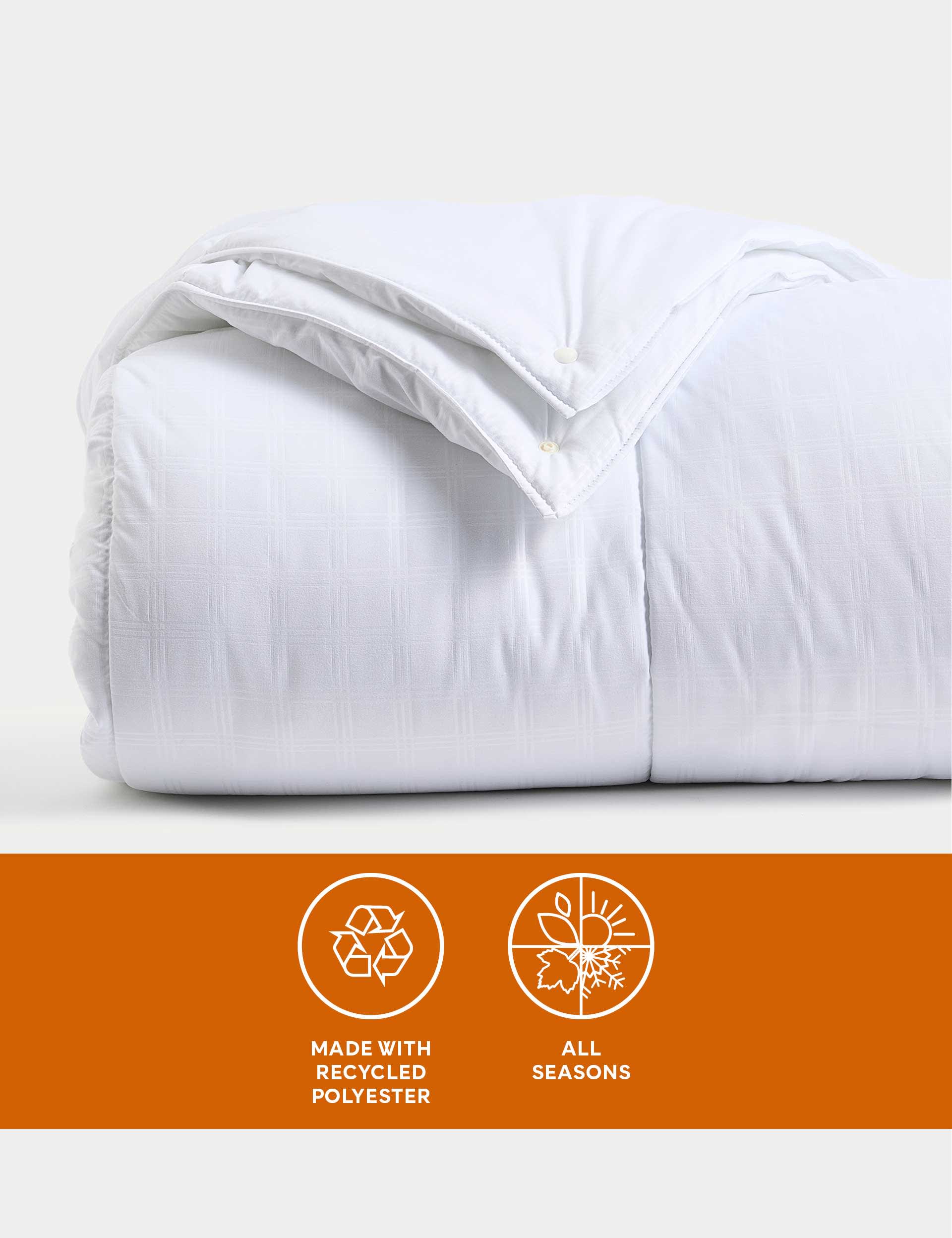 M&S Collection Warm & Toasty 13.5 Tog All Season Duvet - 6FT - White, White