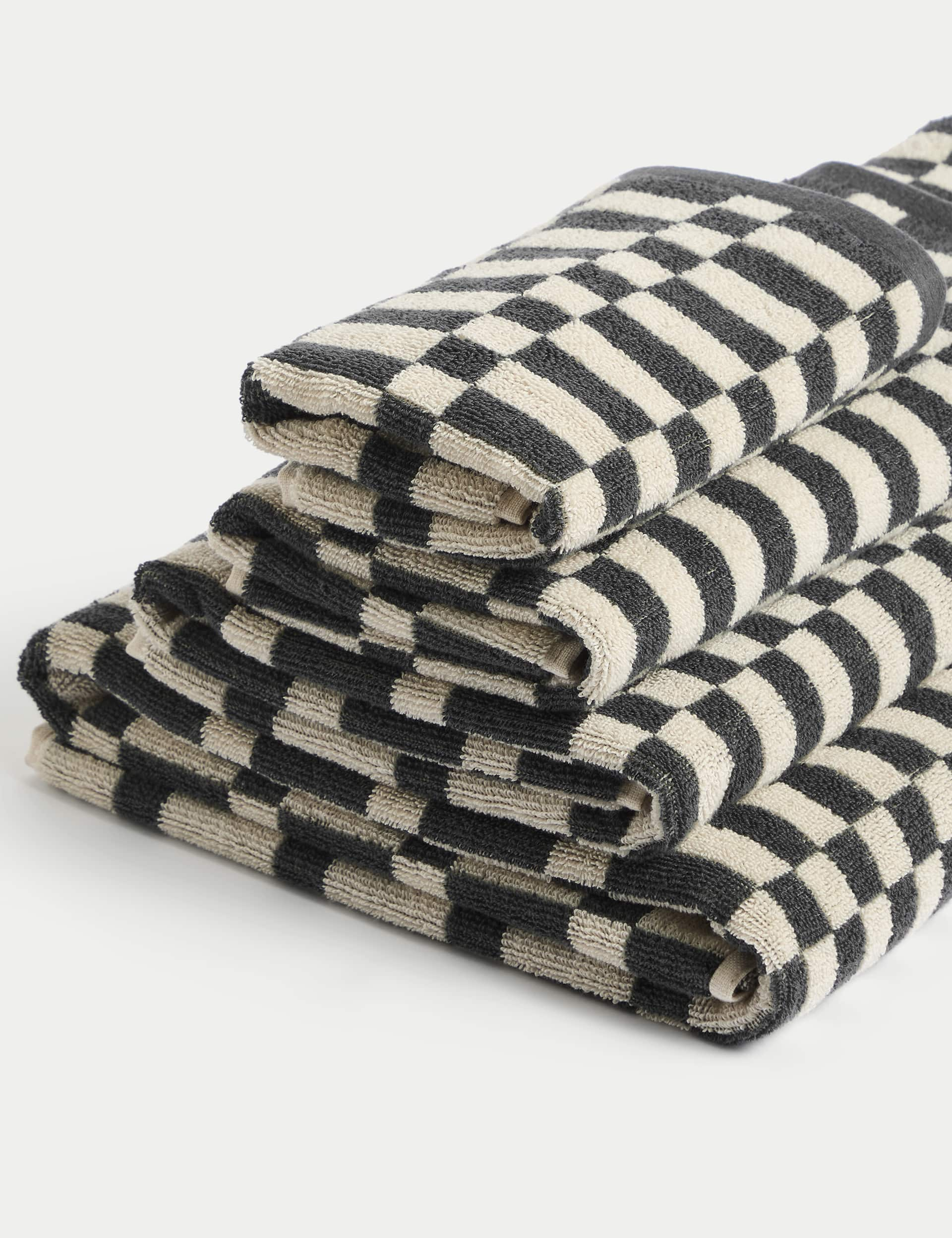 M&S Pure Cotton Geometric Towel - EXL - Charcoal, Clay,Charcoal