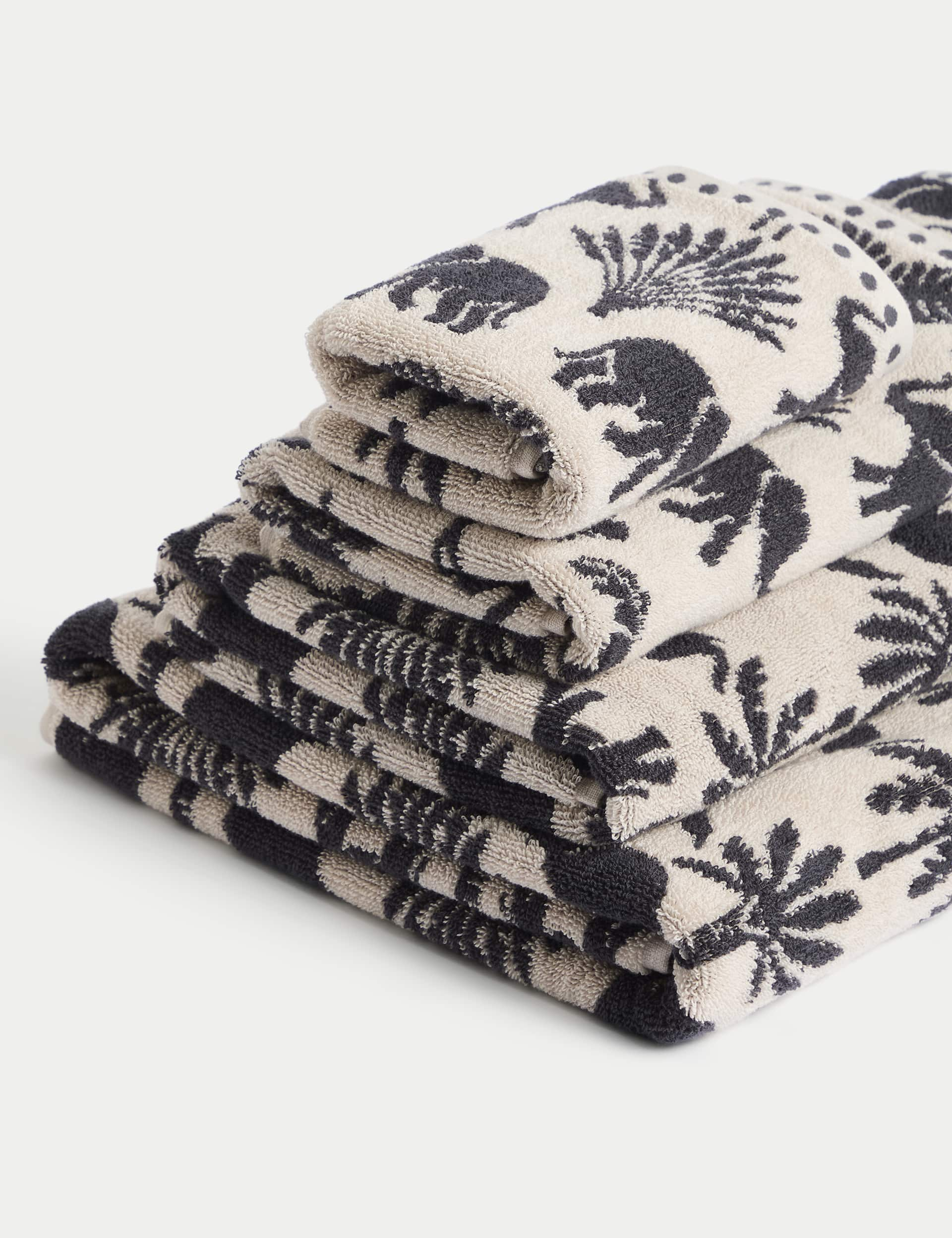 M&S Pure Cotton Elephant Palm Towel - EXL - Charcoal, Sage,Charcoal