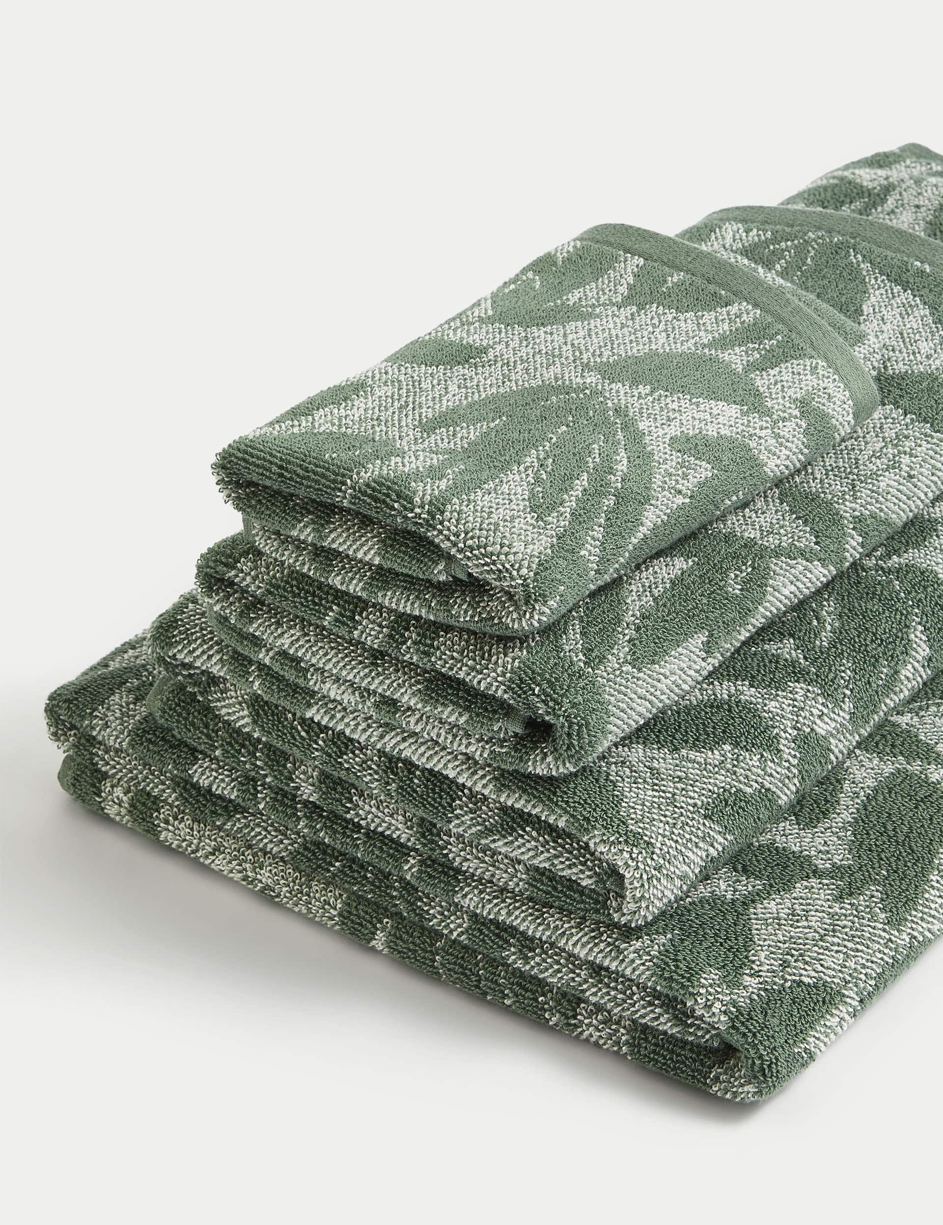 M&S Pure Cotton Leaves Towel - EXL - Forest Green, Forest Green