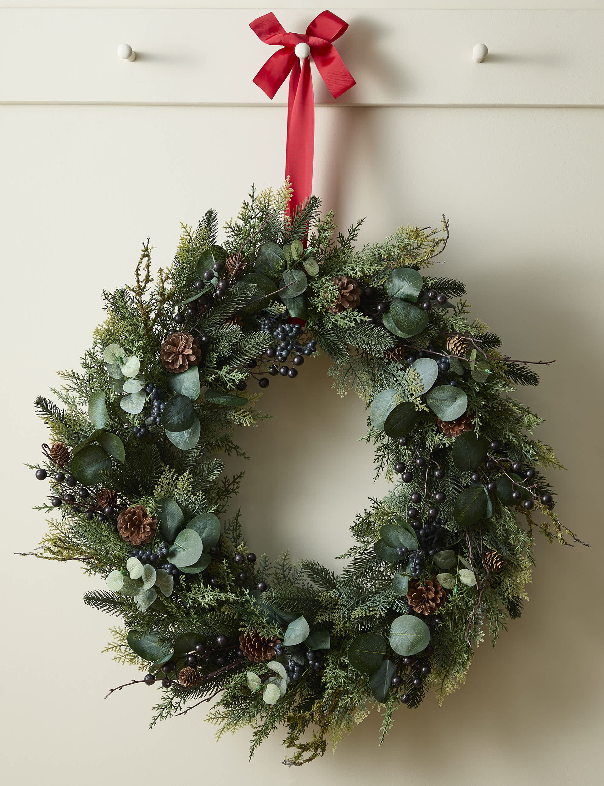 M&S Extra Large Winter Berry Wreath - Red Mix, Red Mix