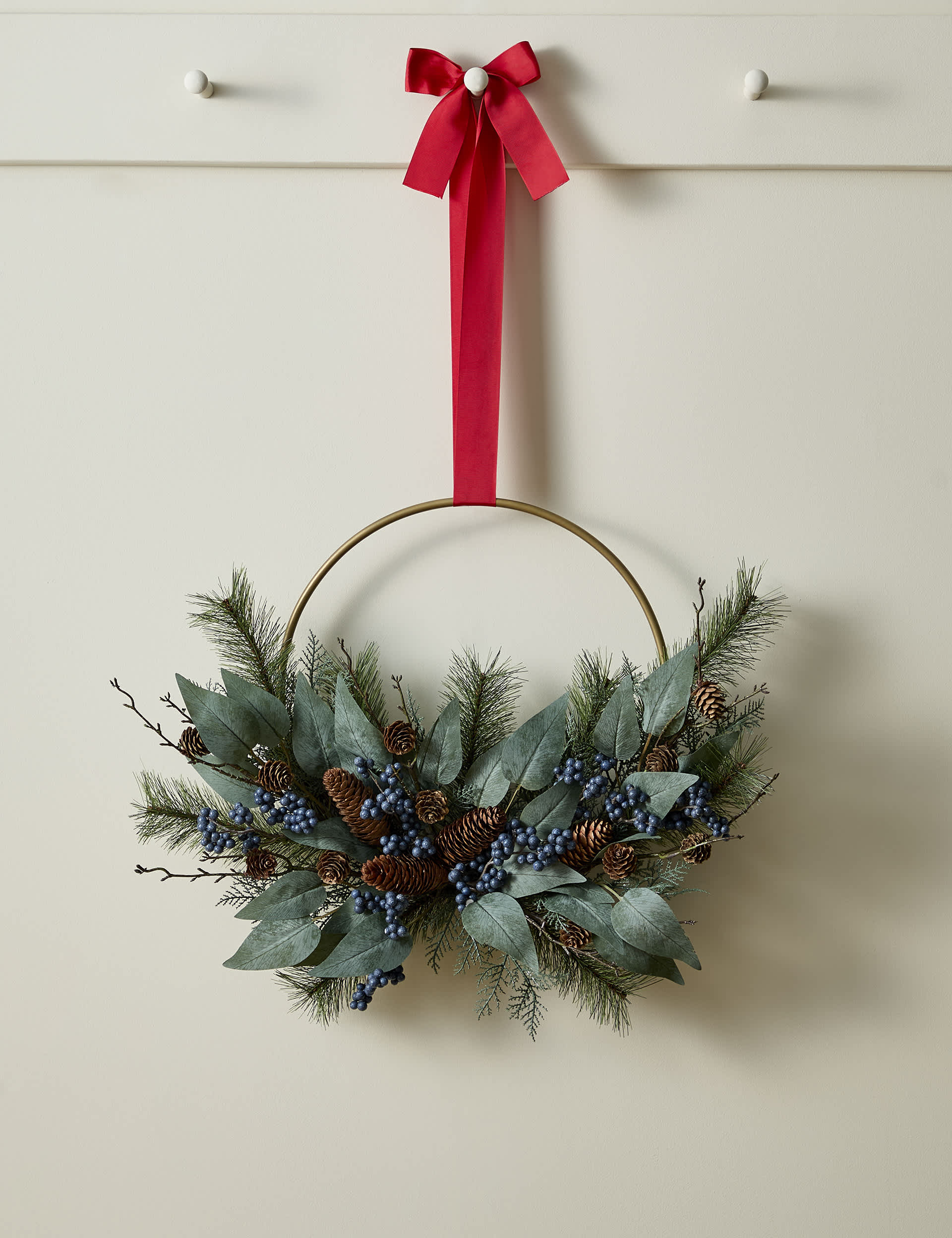 M&S Pine Cone Half Ring Wreath - Green Mix, Green Mix