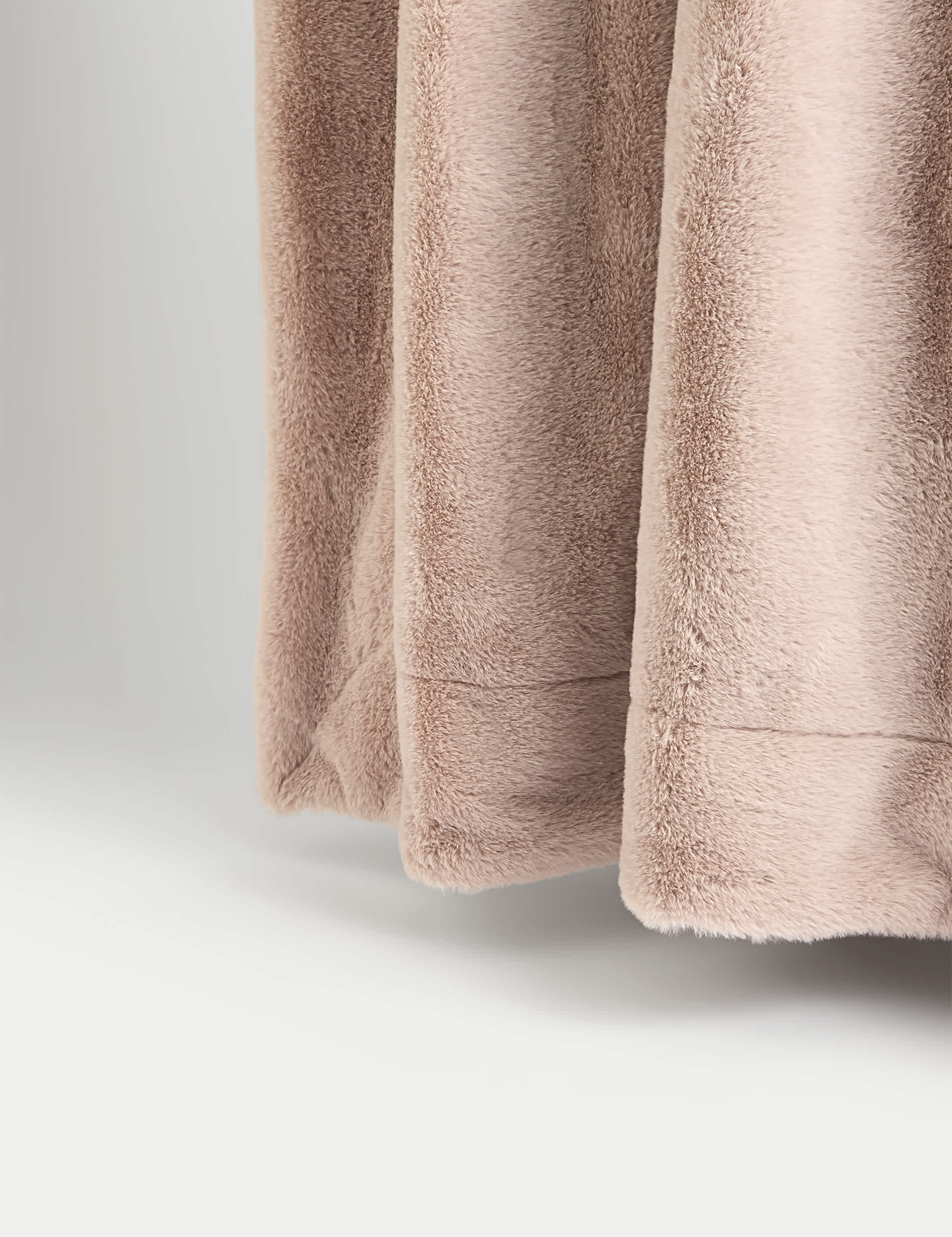 M&S Collection Supersoft Faux Fur Throw - Large - Soft Pink, Soft Pink