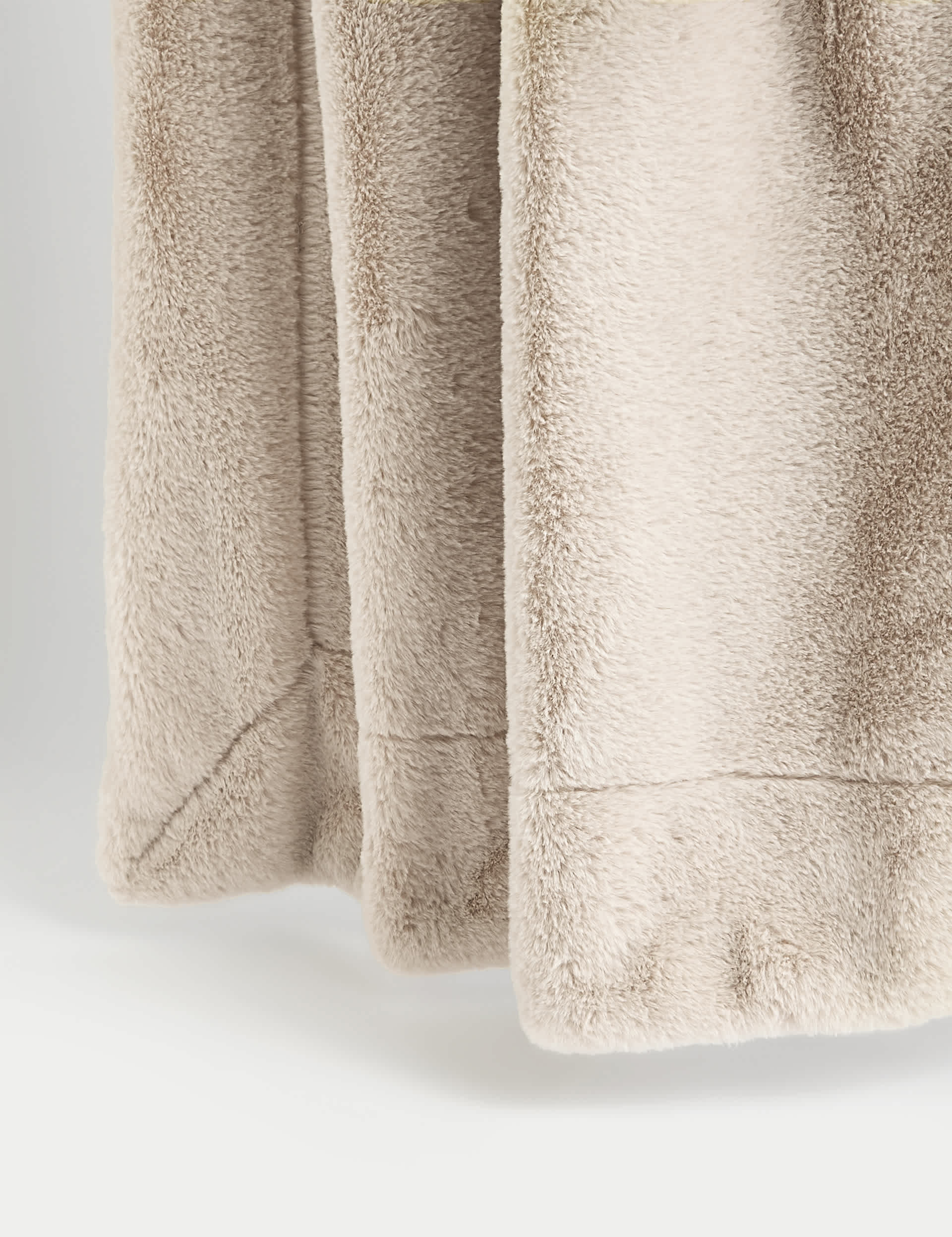 M&S Collection Supersoft Faux Fur Throw - MED - Neutral, Neutral