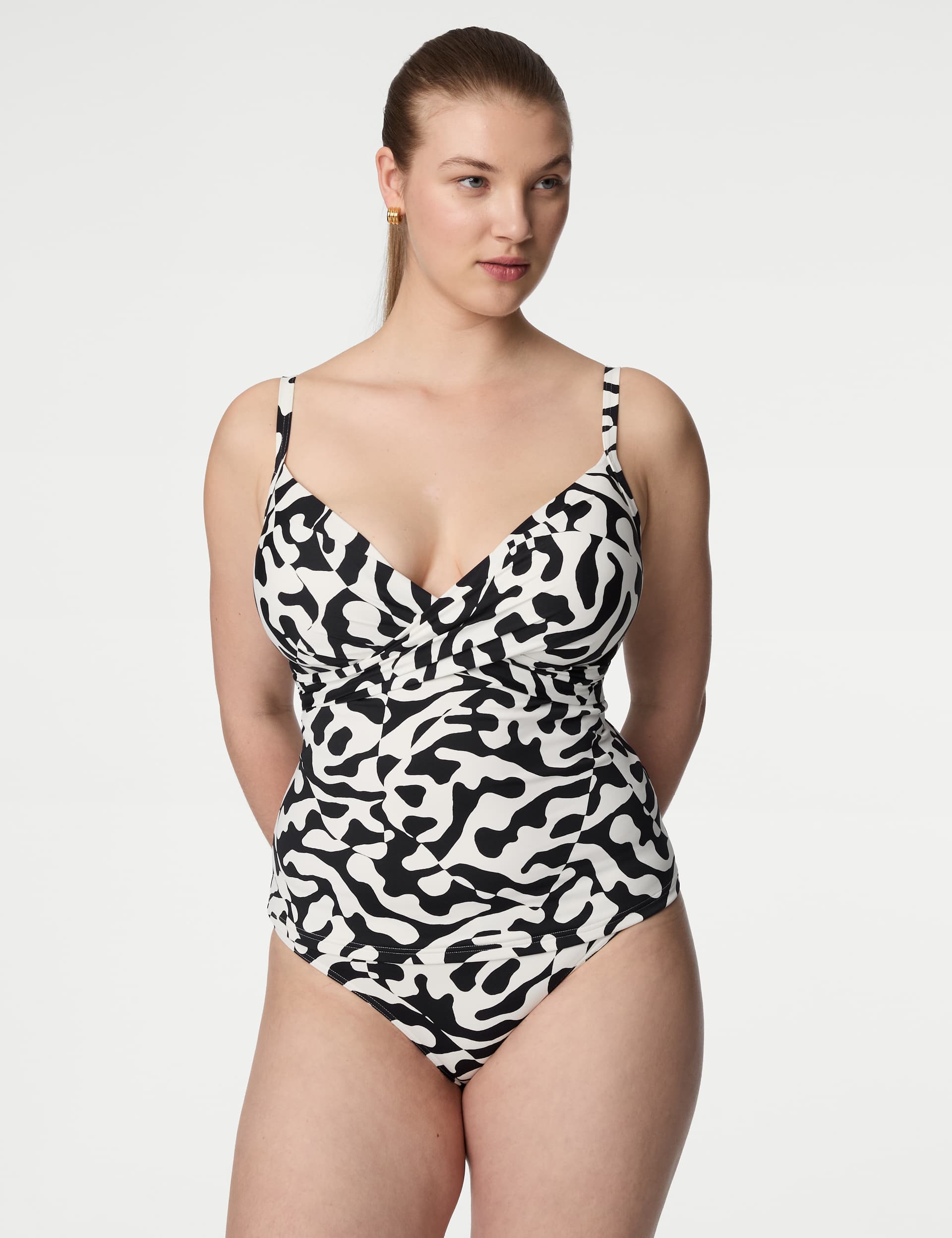 M&S Women's Tummy Control Printed Wired Plunge Tankini Top D-F - 36E - Black Mix, Black Mix