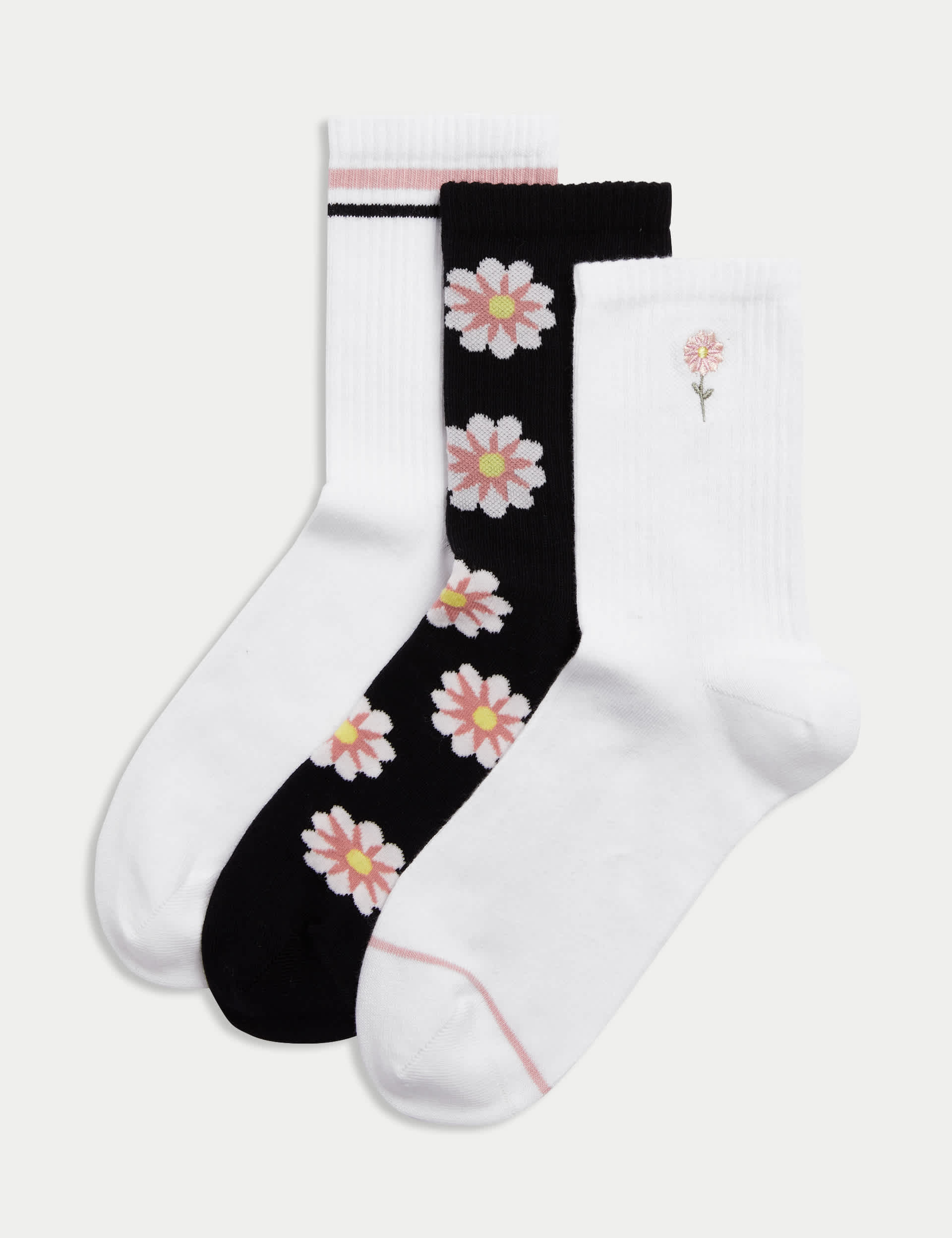 M&S Women's 3pk Cotton Rich Daisy Ankle High Socks - 6-8 - White, White