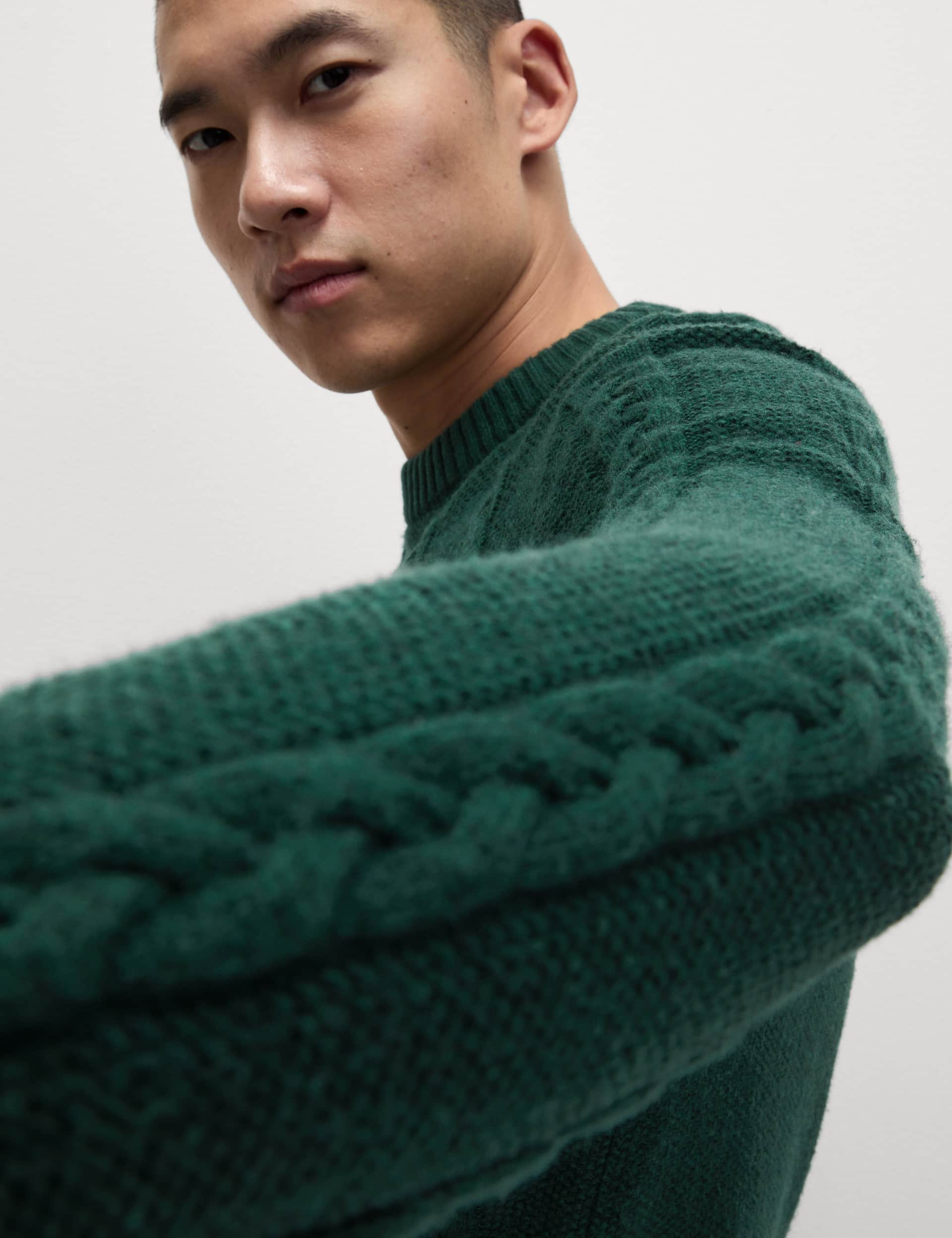 M&S Men's Lambswool Blend Cable Crew Neck Jumper - LREG - Bottle Green, Bottle Green