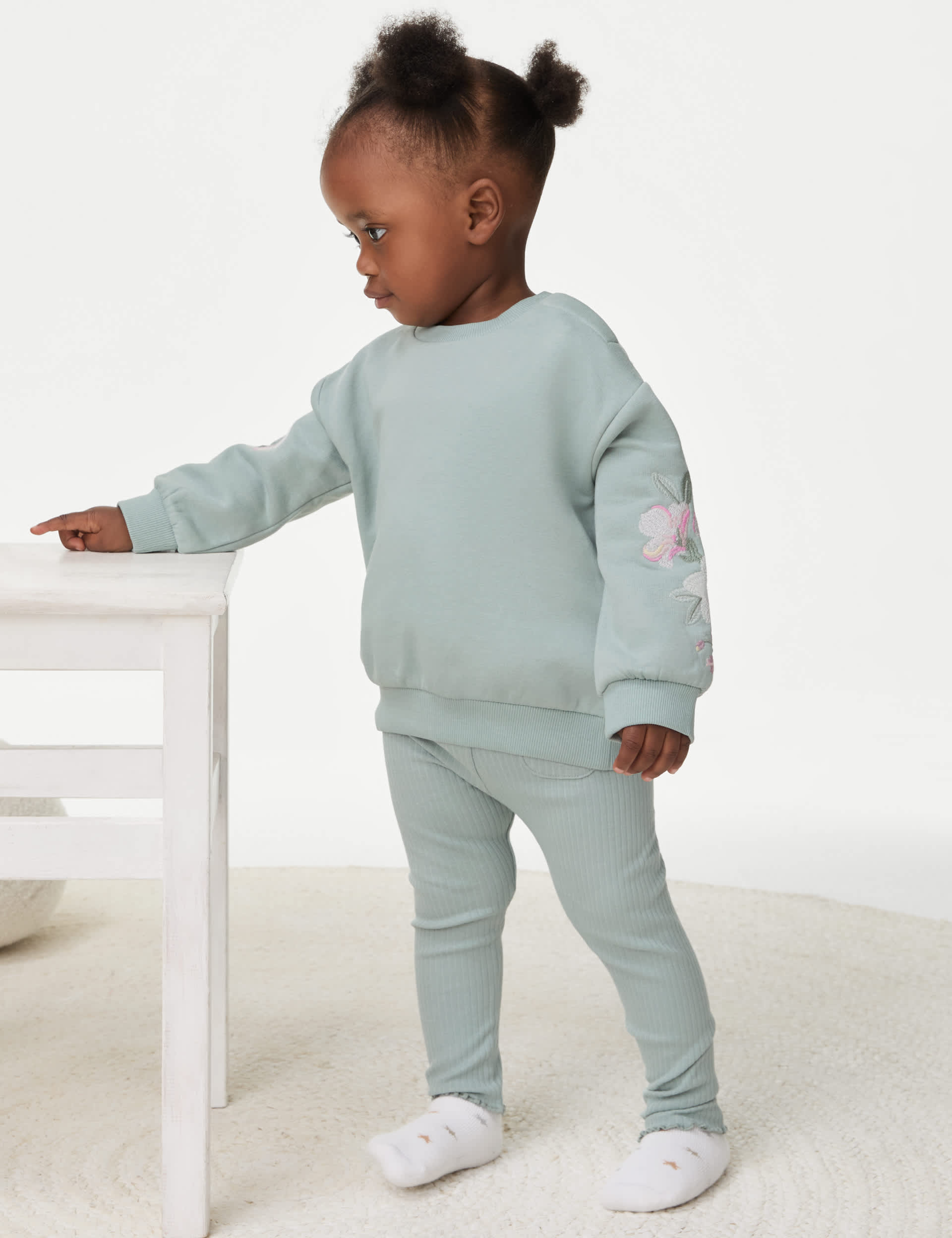 M&S Girls 2pc Cotton Rich Floral Embroidered Outfit (0-3 Yrs)