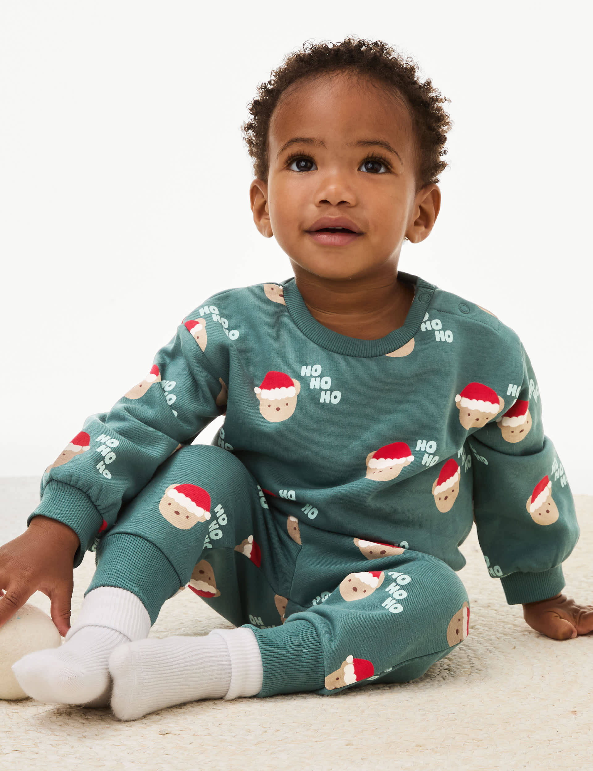 M&S Boys 2pc Cotton Rich Santa Bear Sweat Outfit (0-3 Yrs) - 12-18 - Green, Green