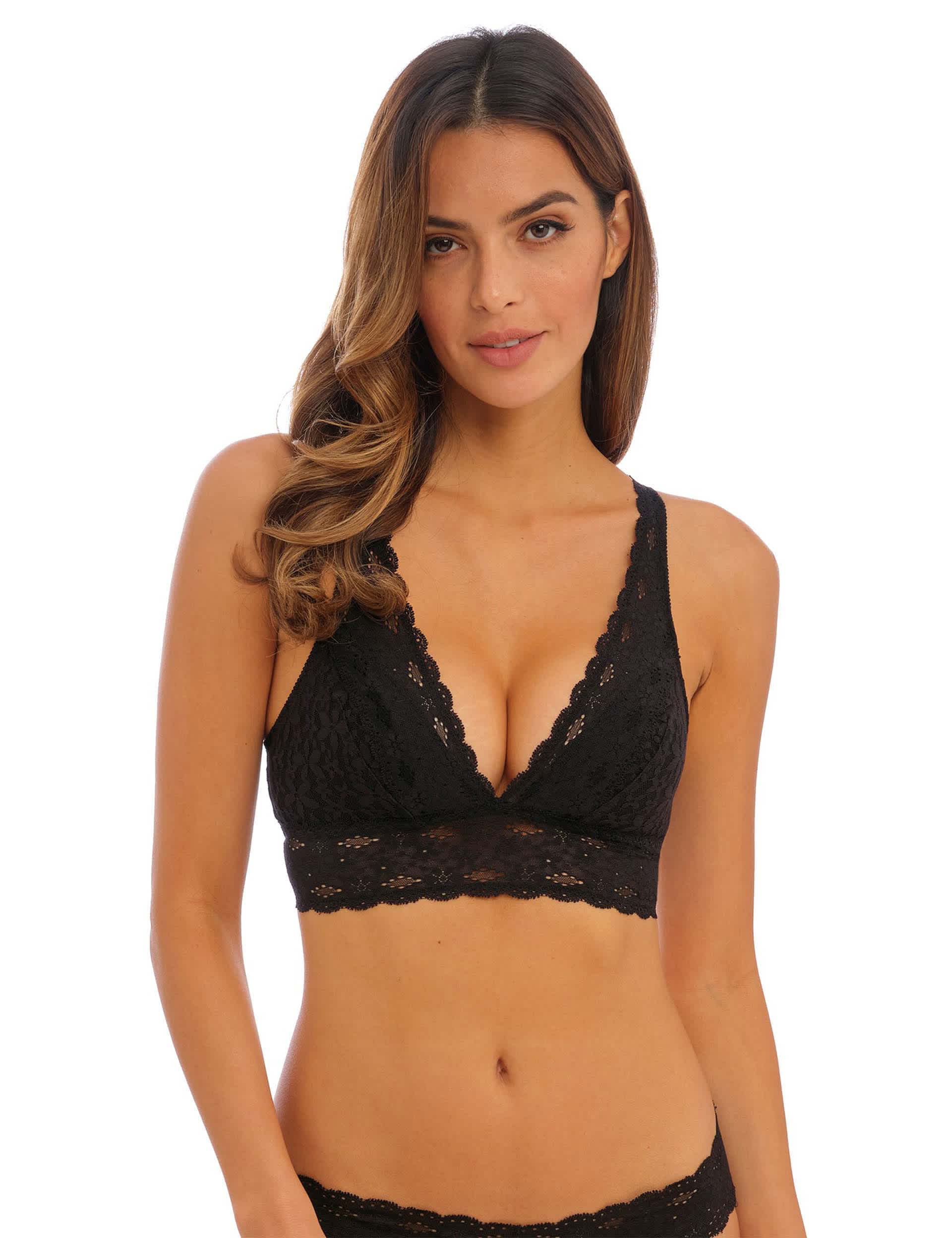 Wacoal Women's Halo Floral Lace Non Wired Plunge Bra - 34 - Black, Black,Beige