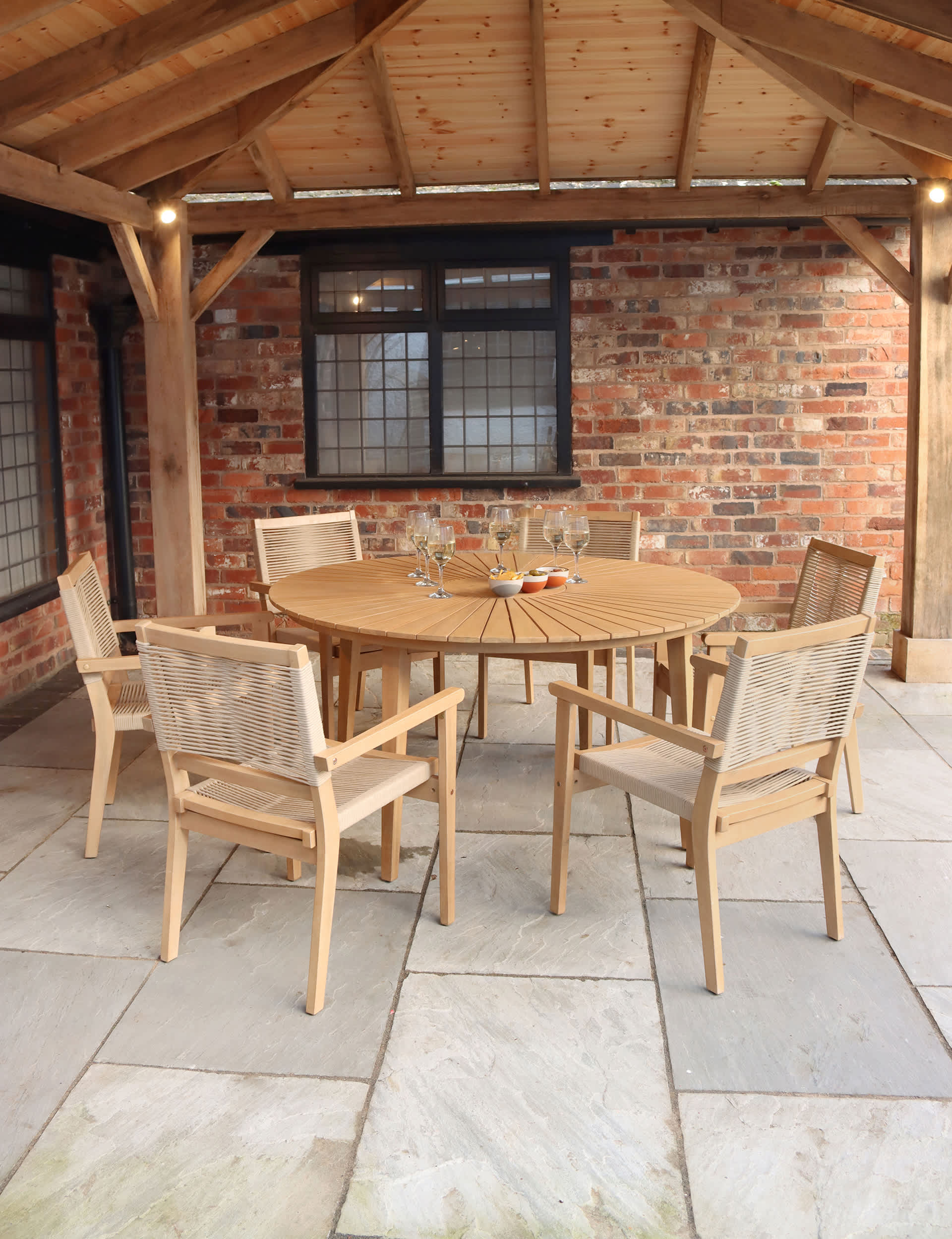 Royalcraft Roma 6 Seater Garden Table & Chairs - Natural, Natural