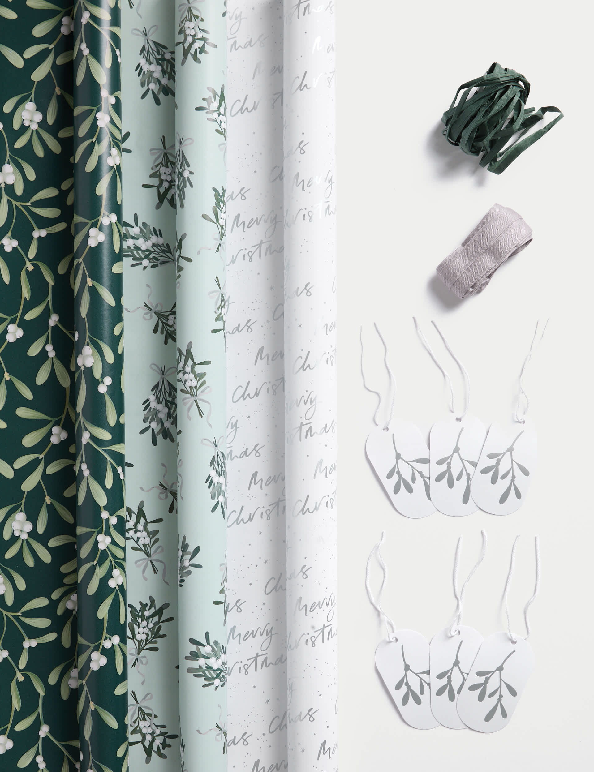 M&S 6M Gift Wrap, Ribbon & Paper Raffia - Mistletoe Design