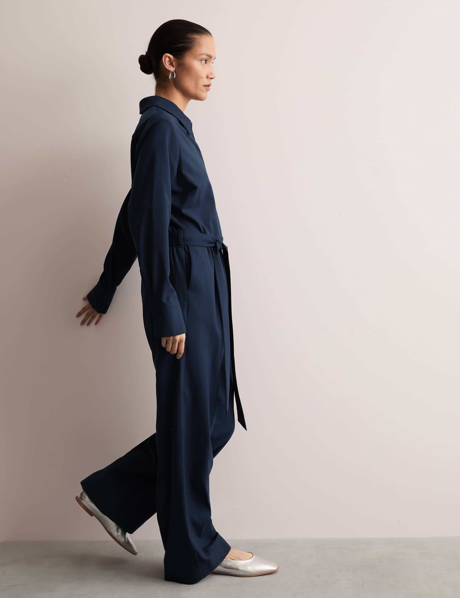 Jaeger Wool Rich Belted Long Sleeve Jumpsuit - 10 - Navy, Navy