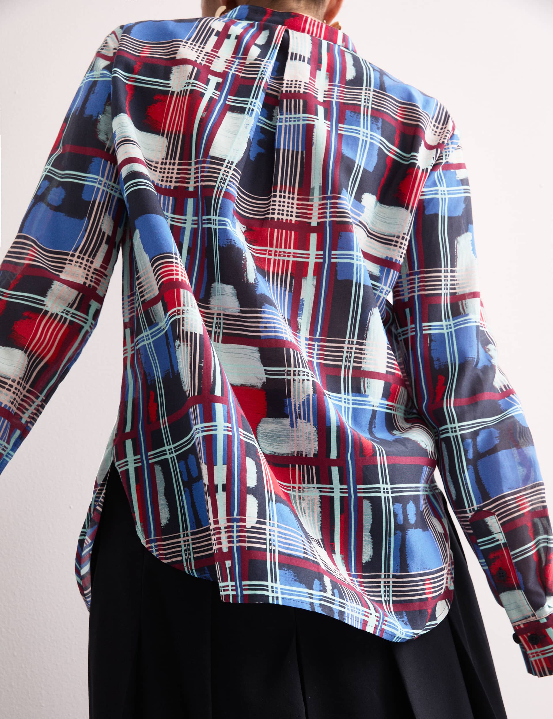 Jaeger Women's Silk Blend Printed Collarless Shirt