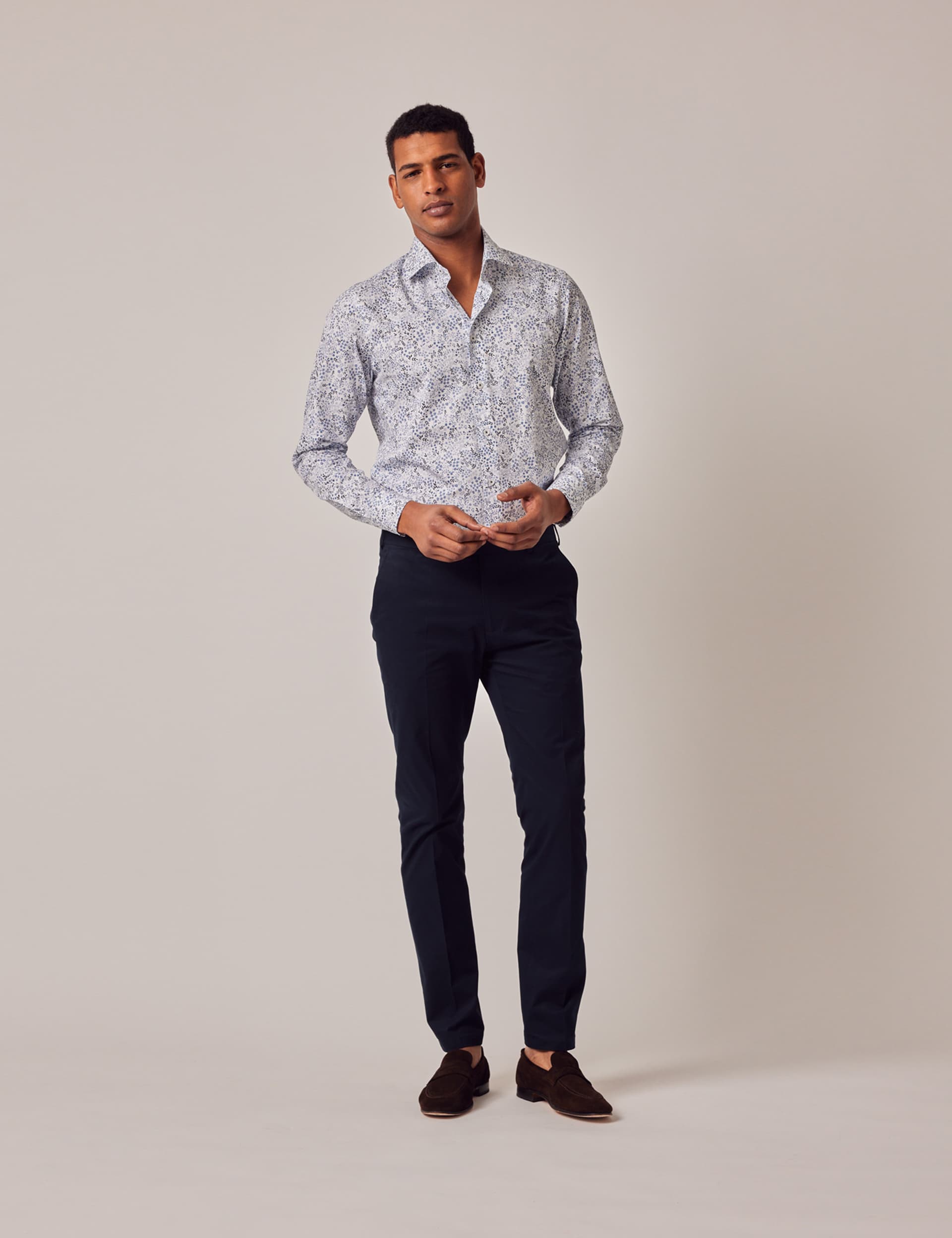 Hawes & Curtis Men's Slim Fit Smart Chinos
