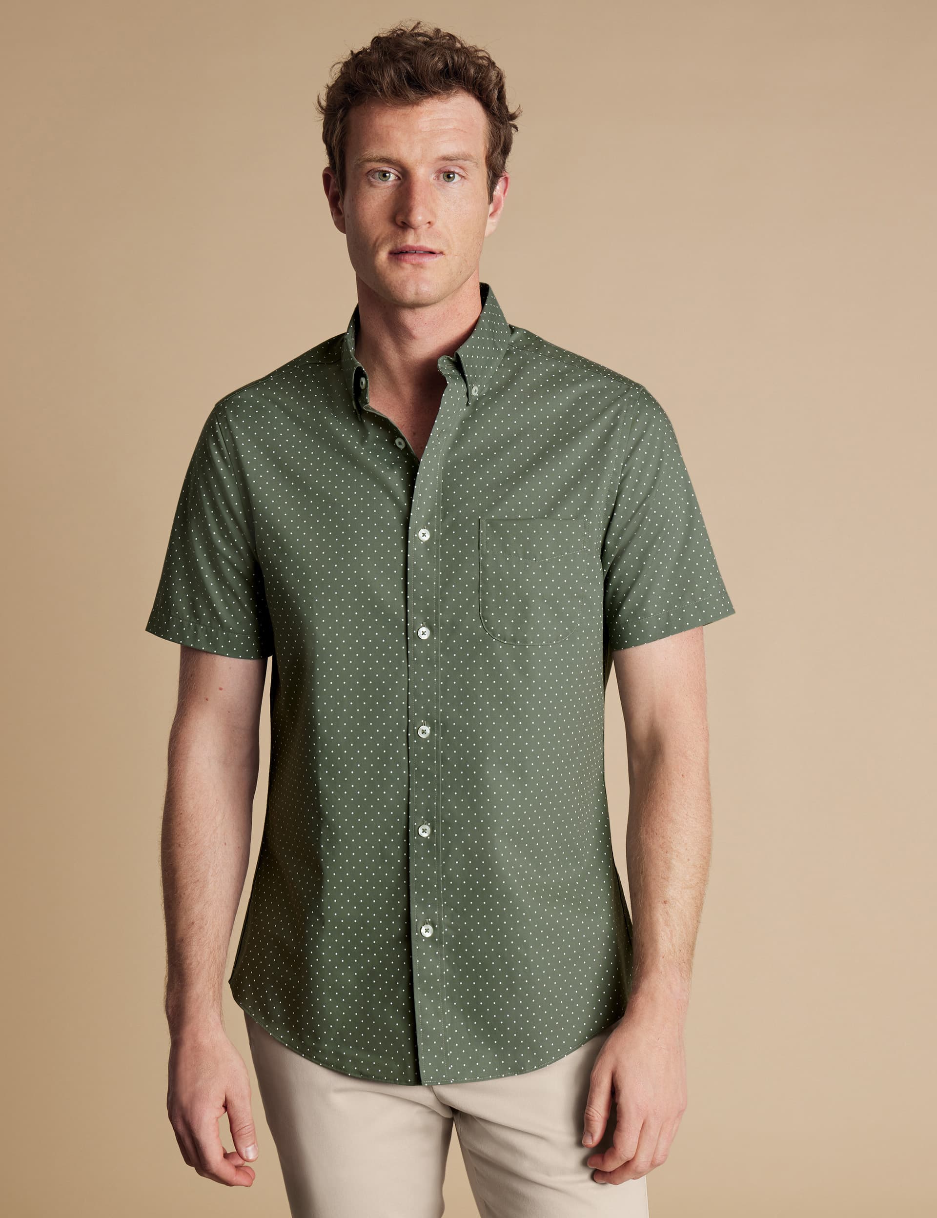 Charles Tyrwhitt Men's Slim Fit Non Iron Pure Cotton Polka Dot Shirt