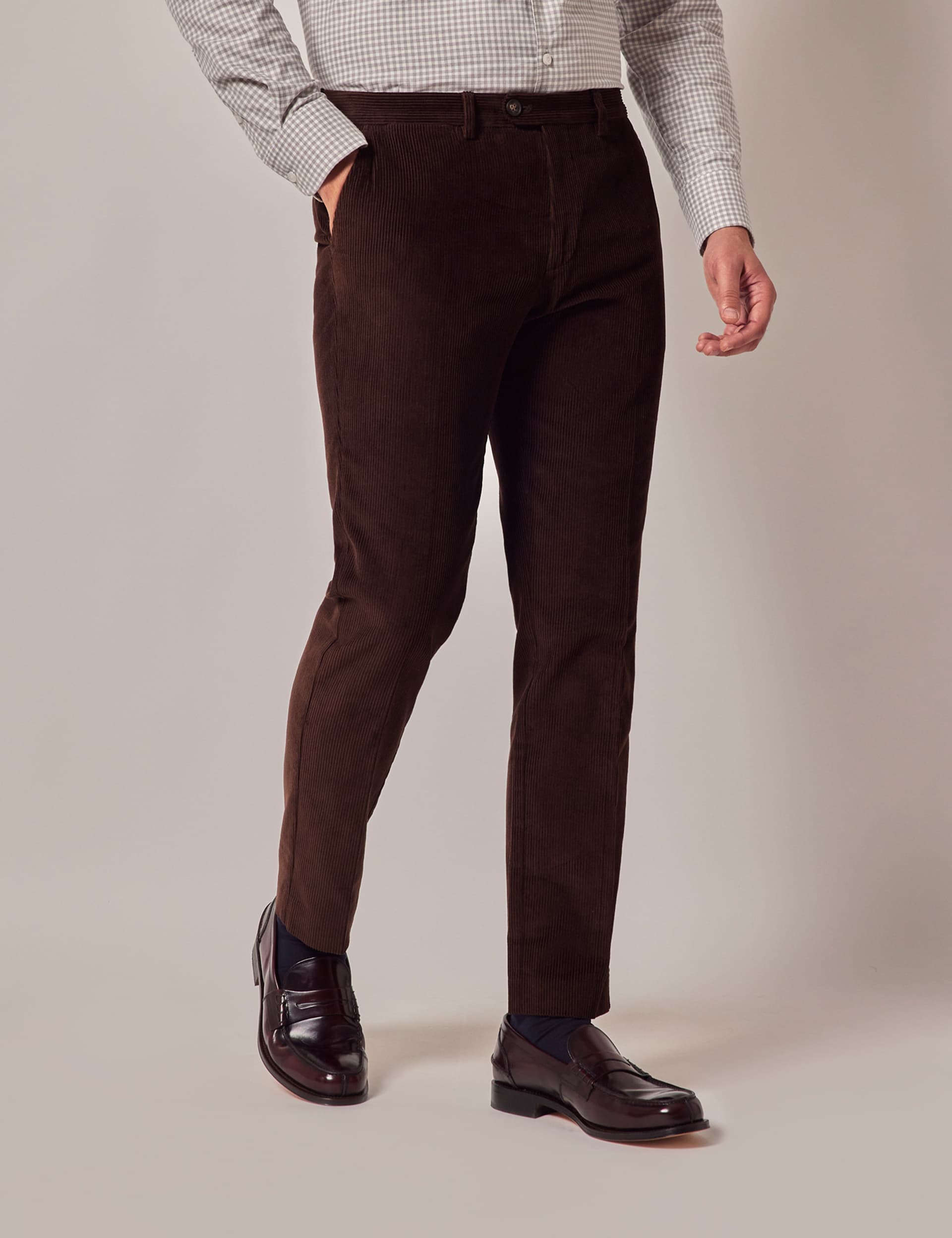 Hawes & Curtis Men's Regular Fit Corduroy Chinos - 3431 - Dark Brown, Dark Brown,Navy,Beige