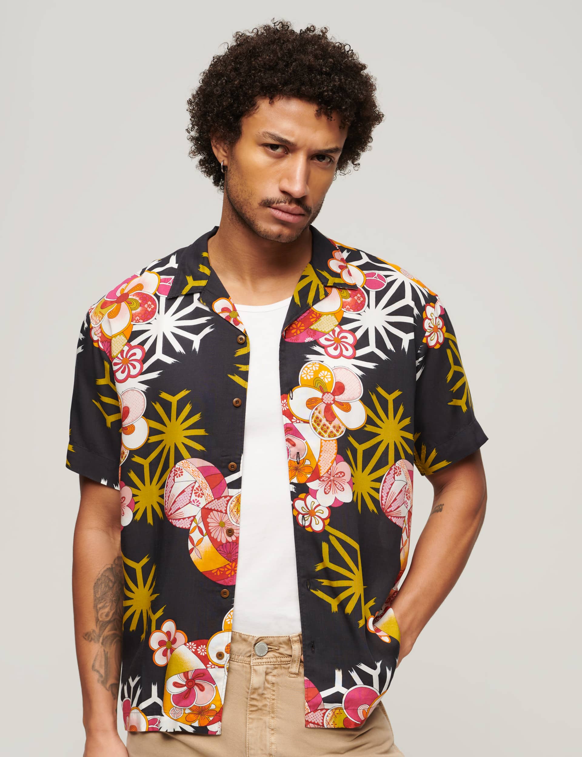 Superdry Men's Cotton Blend Cuban Collar Hawaiian Shirt - Black, Black