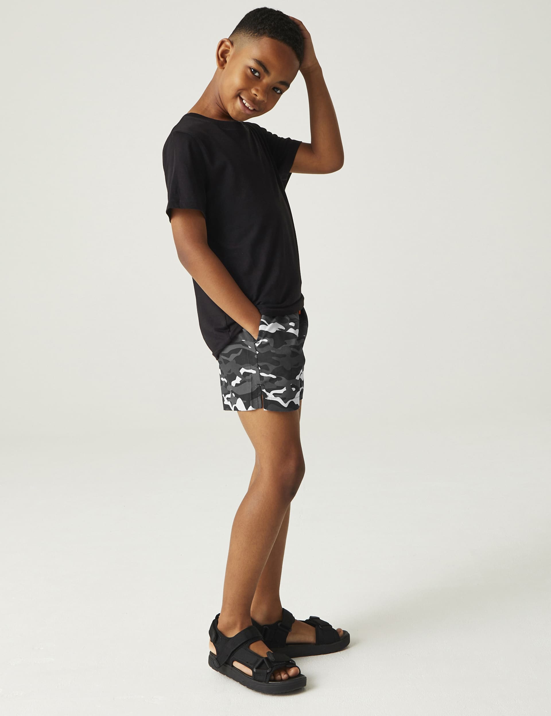 Regatta Boys Skander III Floral Swim Shorts (3-14 Yrs) - 3-4 Y - Black Mix, Black Mix