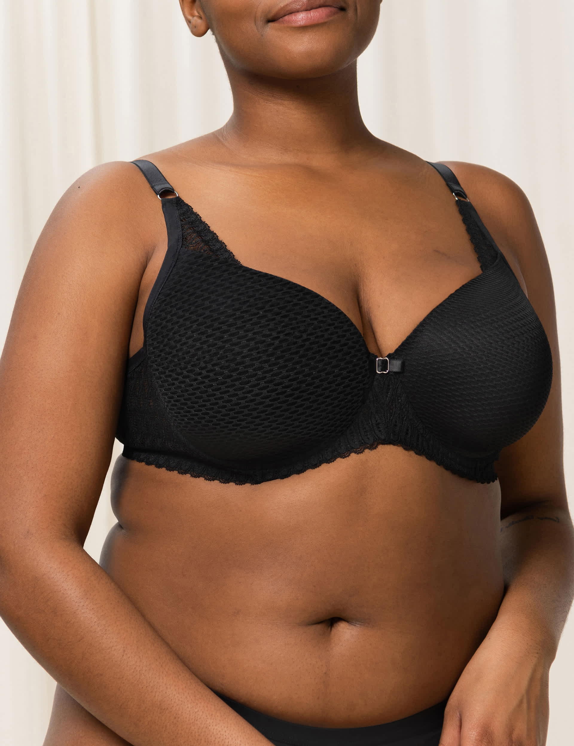 Triumph Women's Aura Spotlight Wired Full Cup Bra (A-F) - 36C - Black, Black,Cream