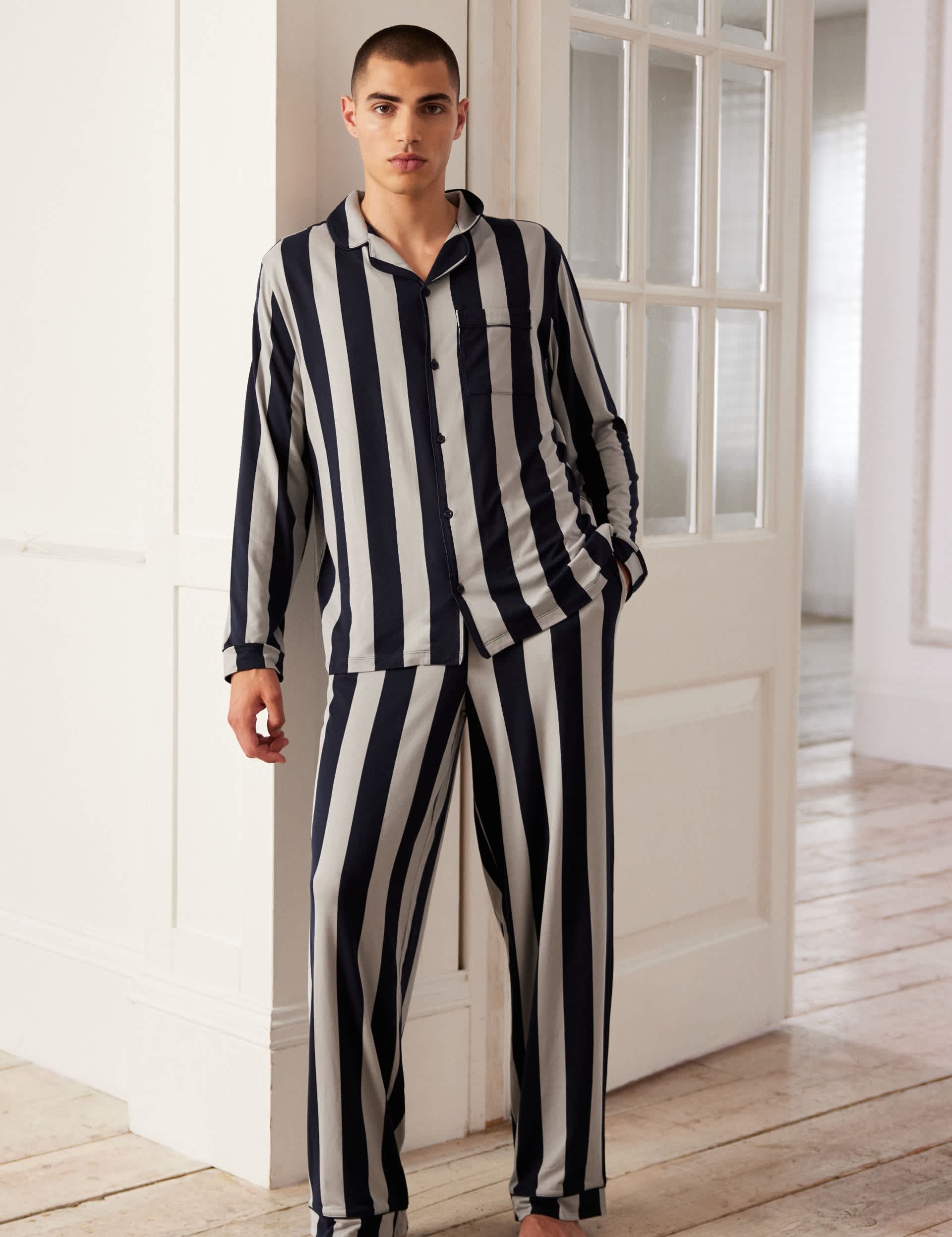 Chelsea Peers Men's Striped Pyjama Set - L - Navy, Navy