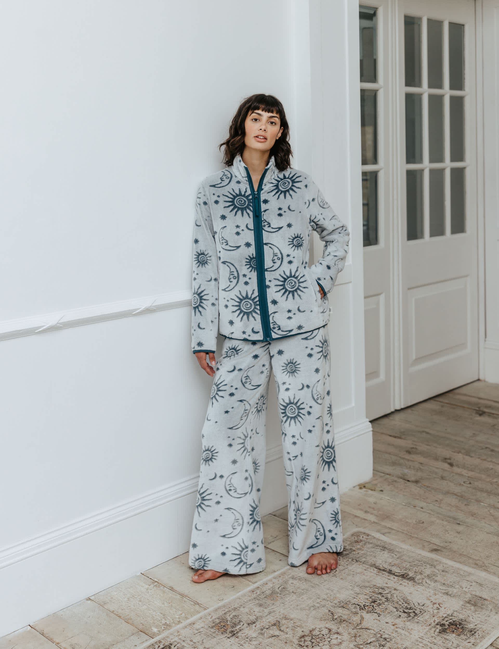 Chelsea Peers Women's Fleece Celestial Print Wide Leg Pyjama Set