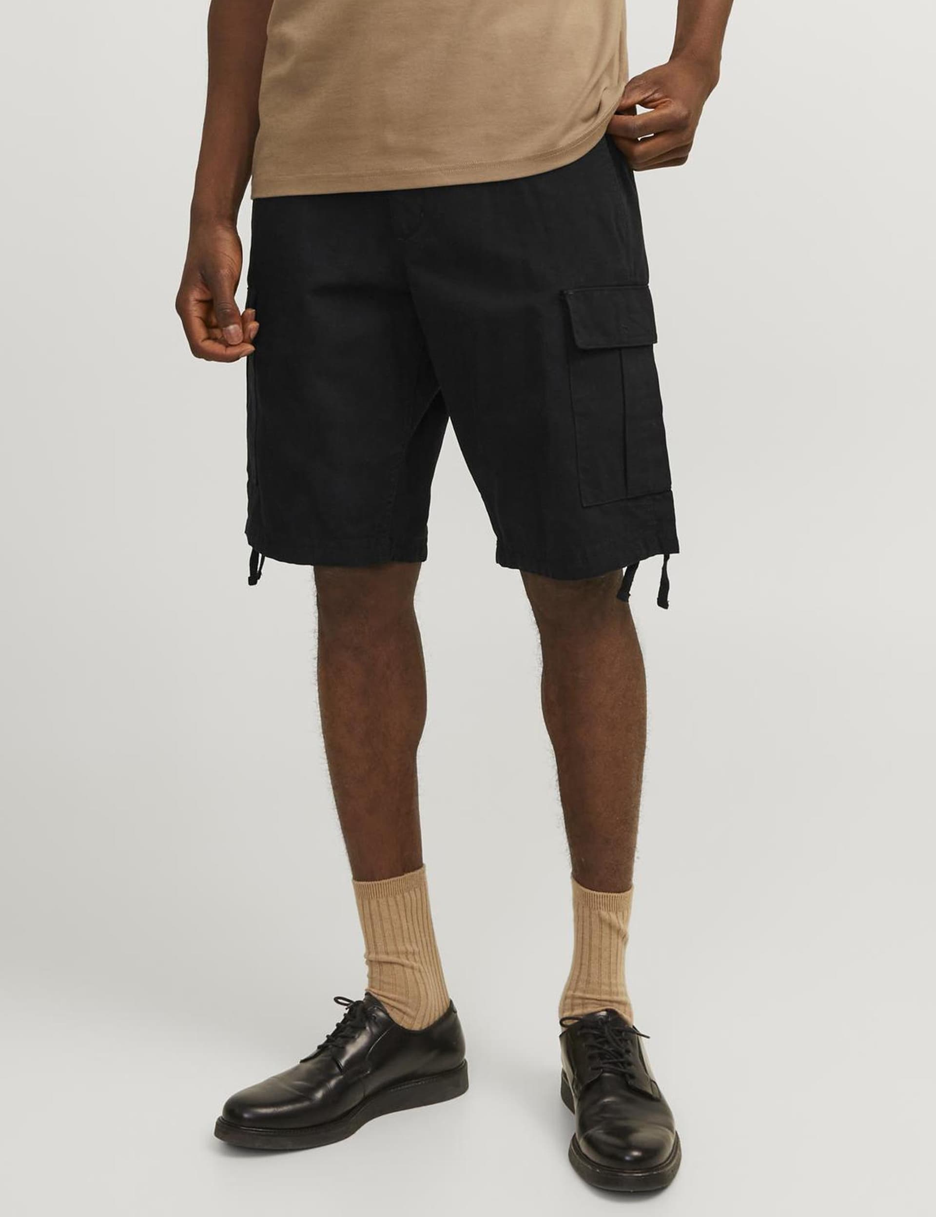 Jack & Jones Men's Pure Cotton Cargo Shorts - M - Black, Black,Brown