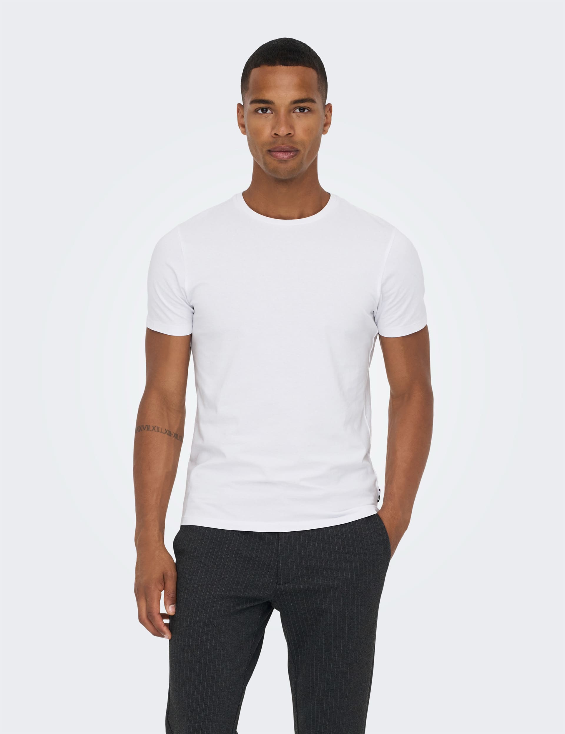 Only & Sons Men's 2 Pack Slim Fit Cotton Rich Crew Neck T-Shirts - XXL - White, Black,White