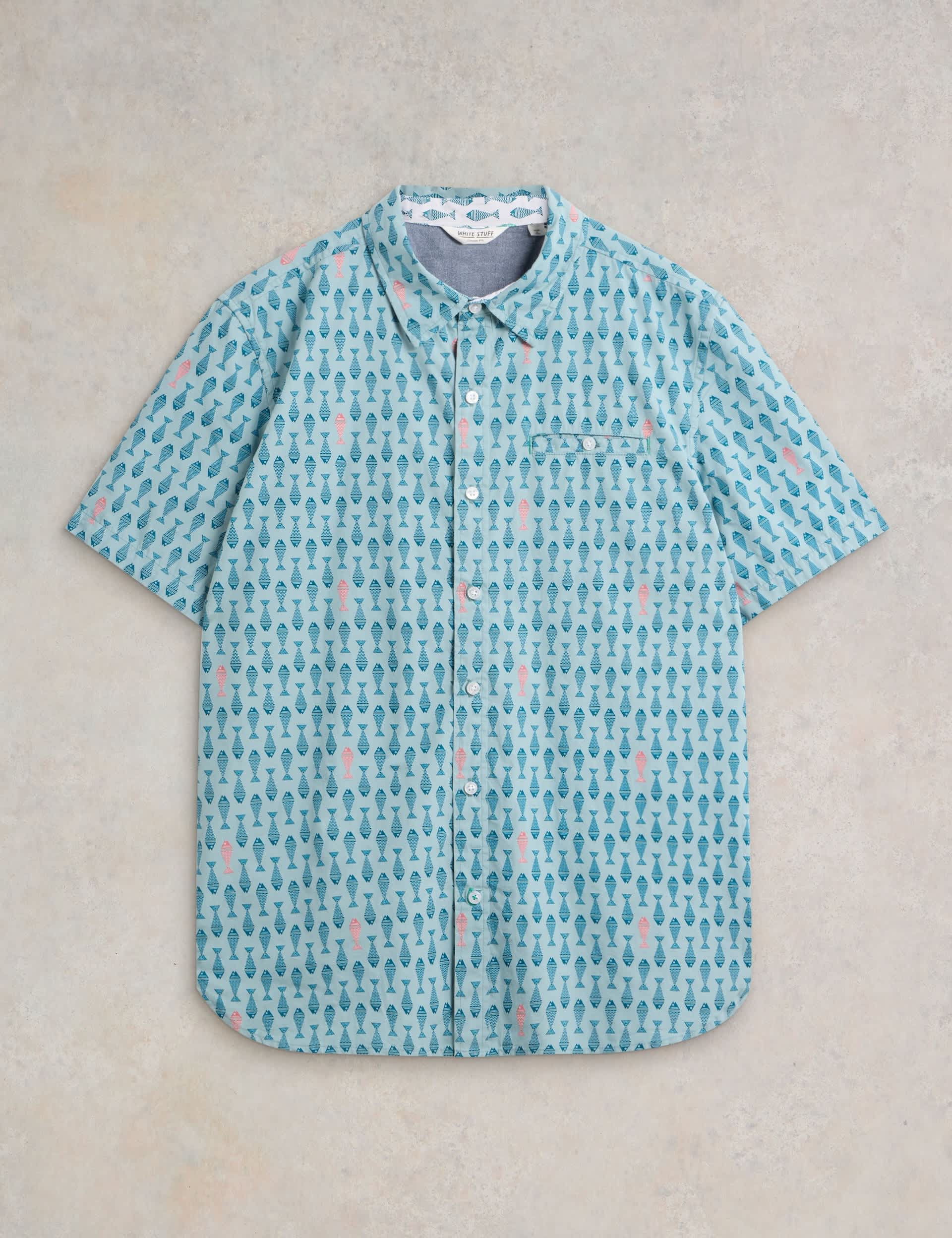 White Stuff Men's Pure Cotton Fish Print Short Sleeved Shirt - Blue Mix, Blue Mix