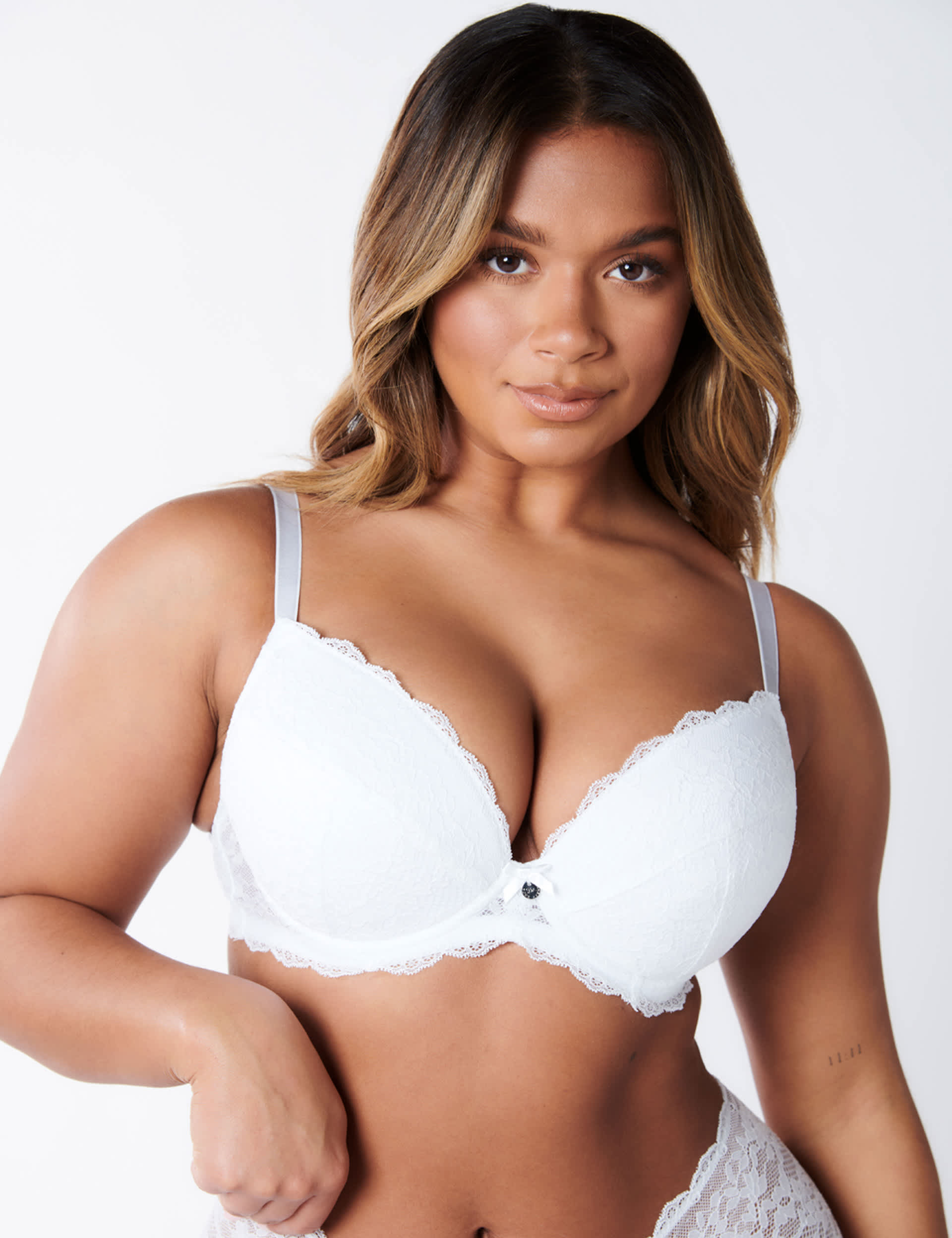 Boux Avenue Women's Mollie Lace Wired Plunge Bra - 32DD - White, White