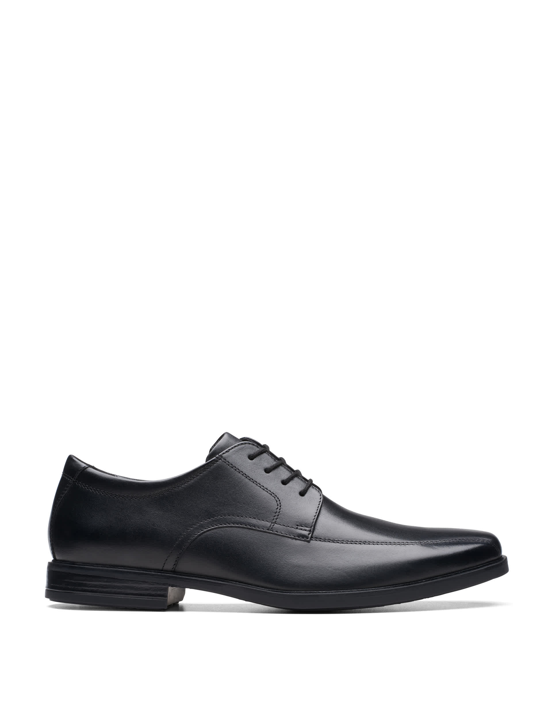 Clarks Men's Wide Fit Leather Oxford Shoes