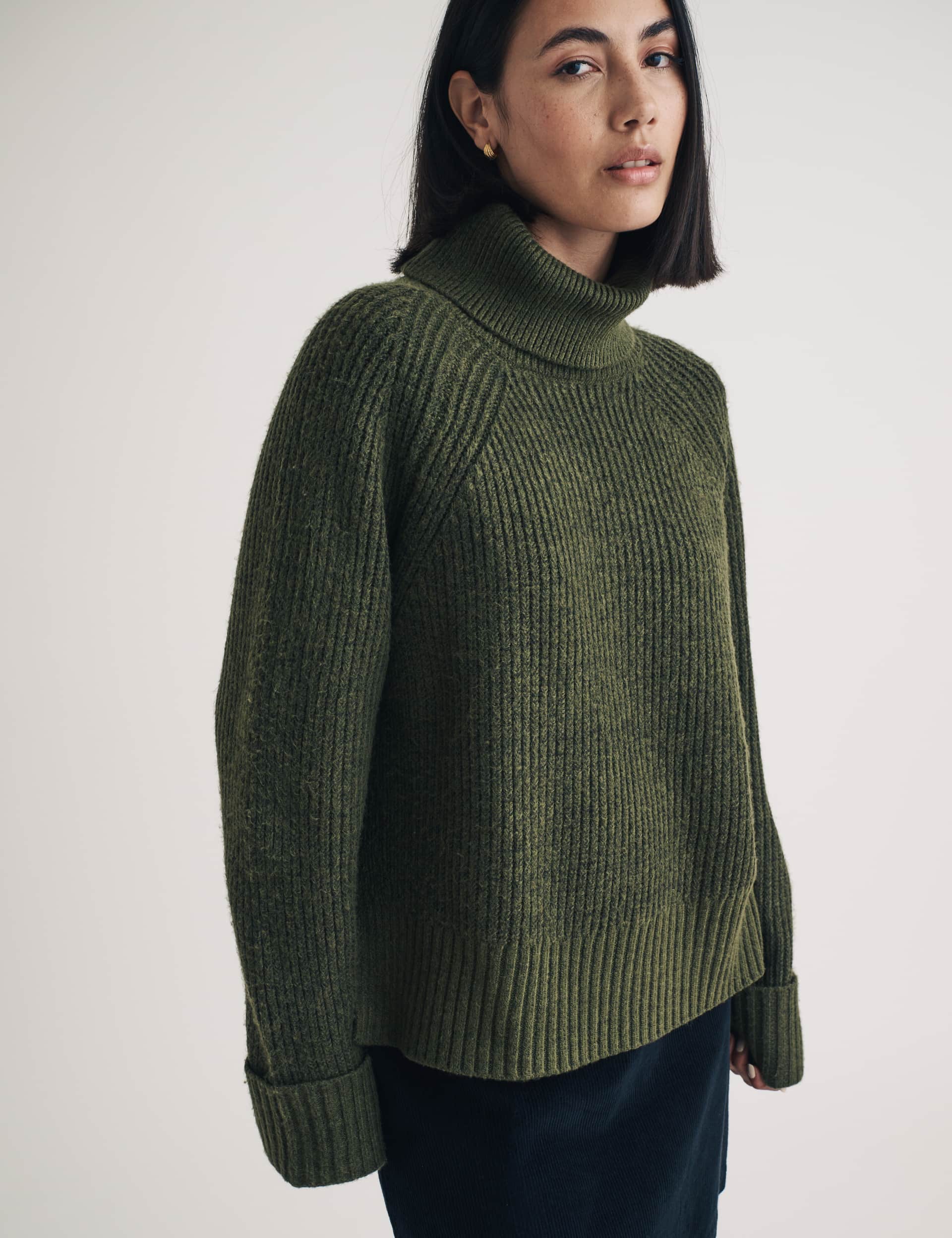 Nobody'S Child Women's Ribbed Roll Neck Relaxed Jumper
