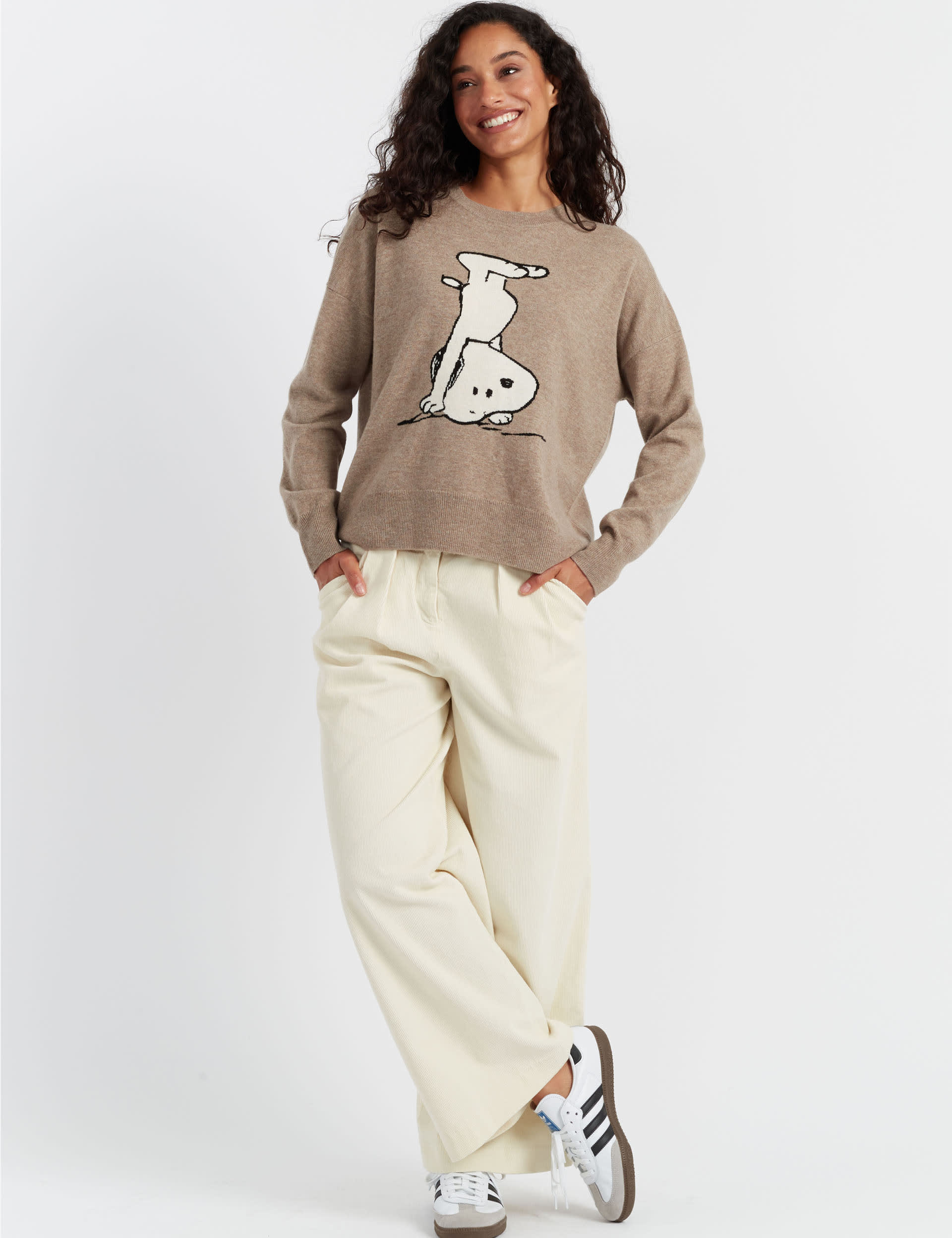 Chinti & Parker X Peanuts Women's Wool Rich Snoopy Jumper with Cashmere - Truffle, Truffle