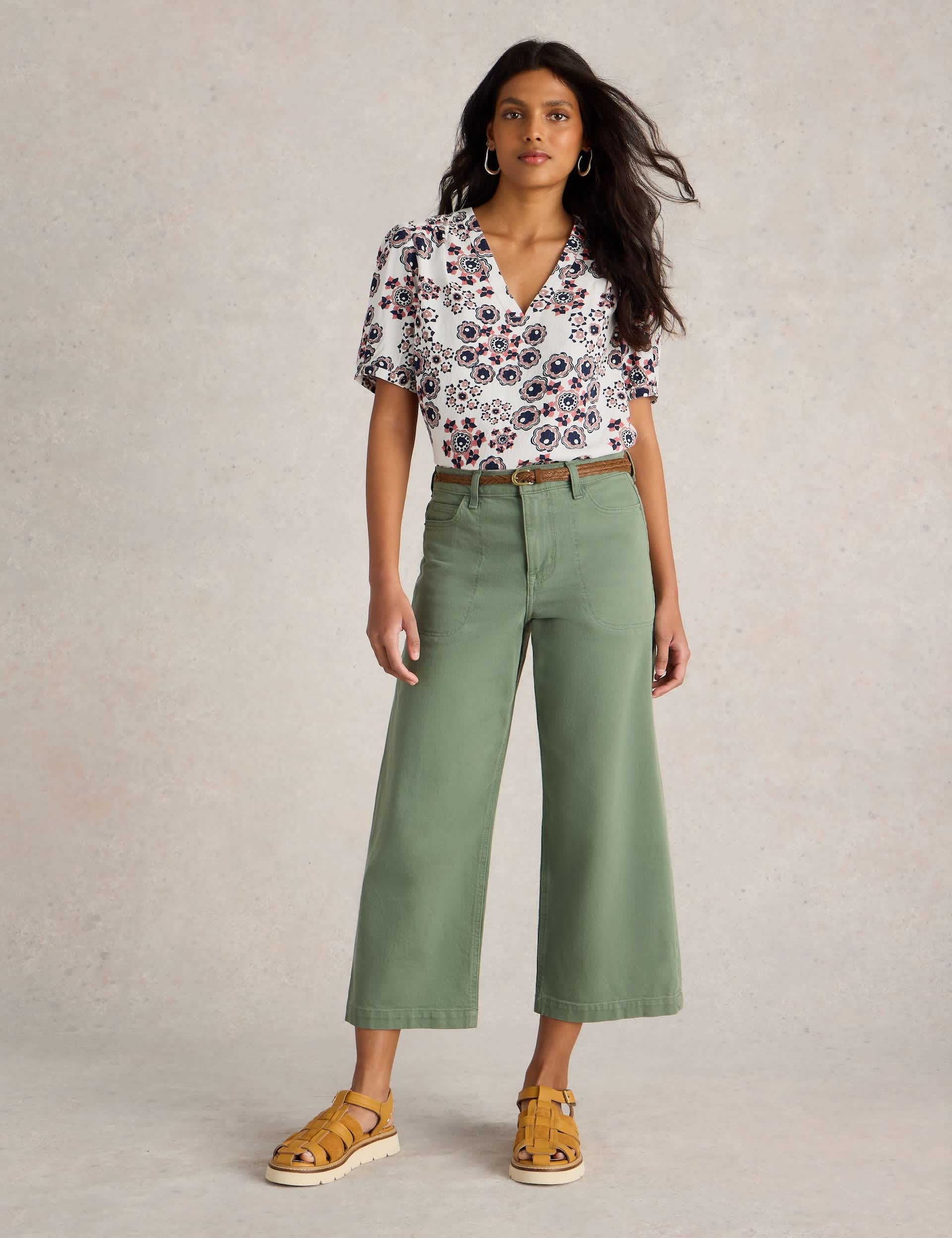White Stuff Women's Textured Floral V-Neck Blouse