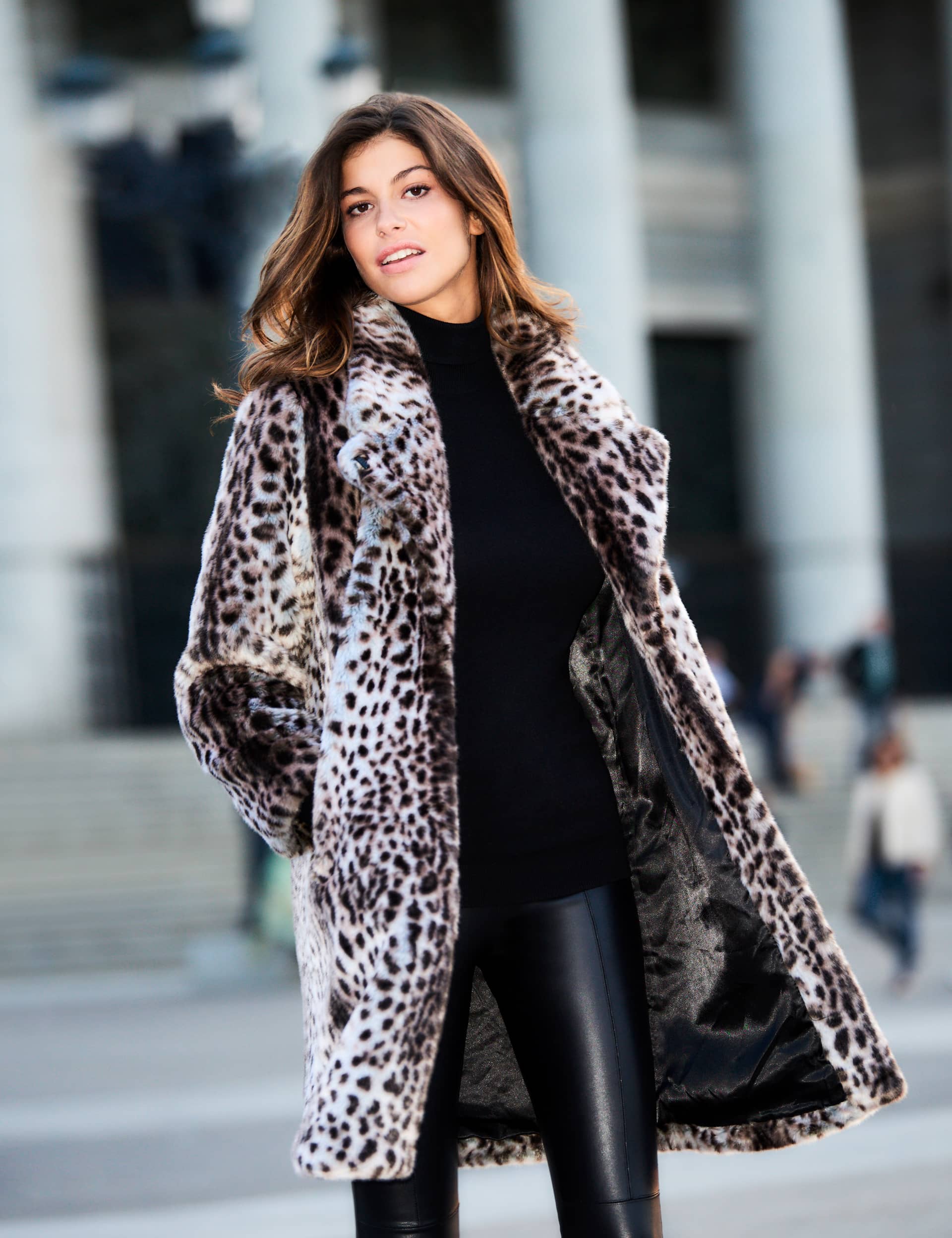 Sosandar Women's Faux Fur Leopard Print Coat