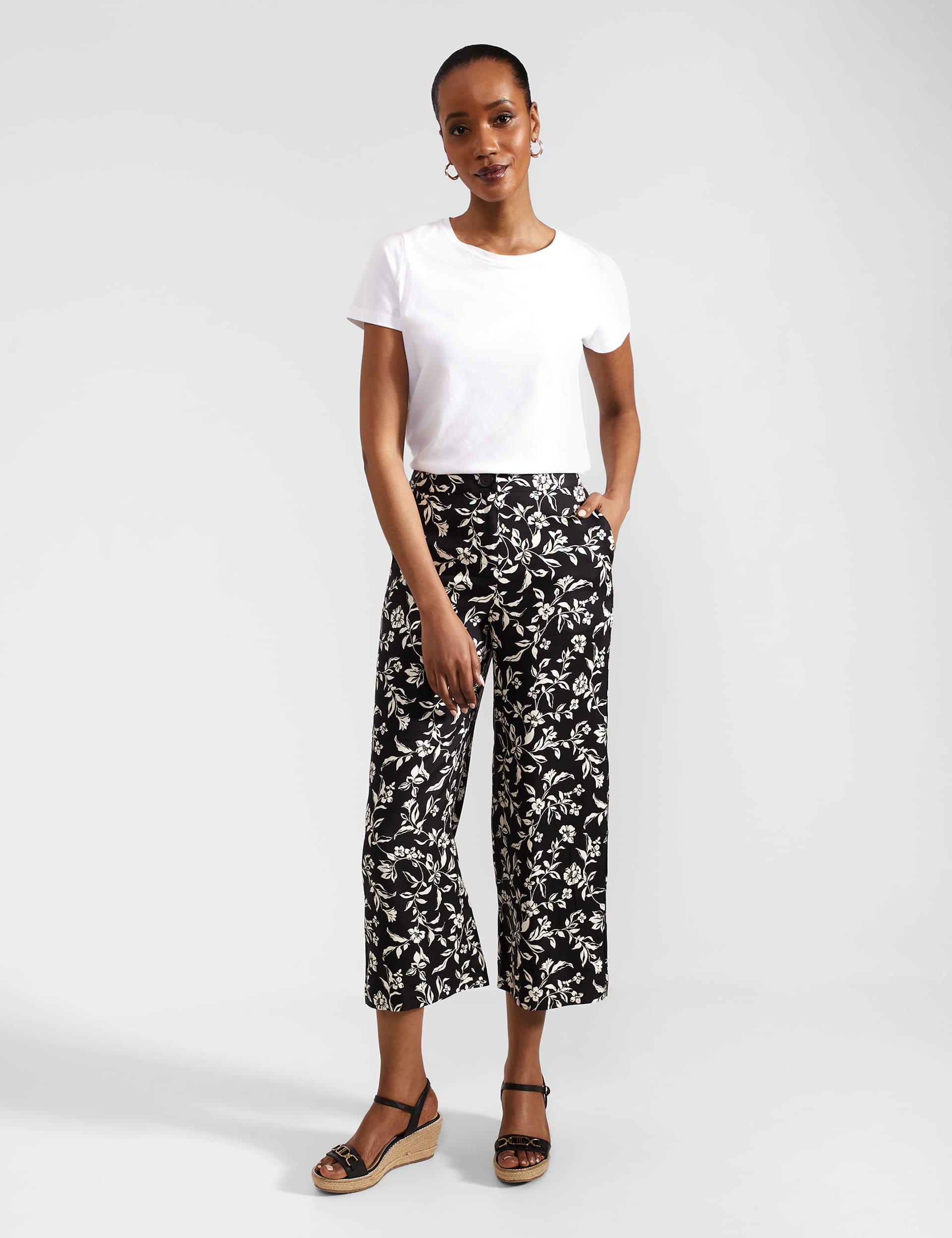 Hobbs Women's Floral Cropped Trousers - 10 - Black Mix, Black Mix