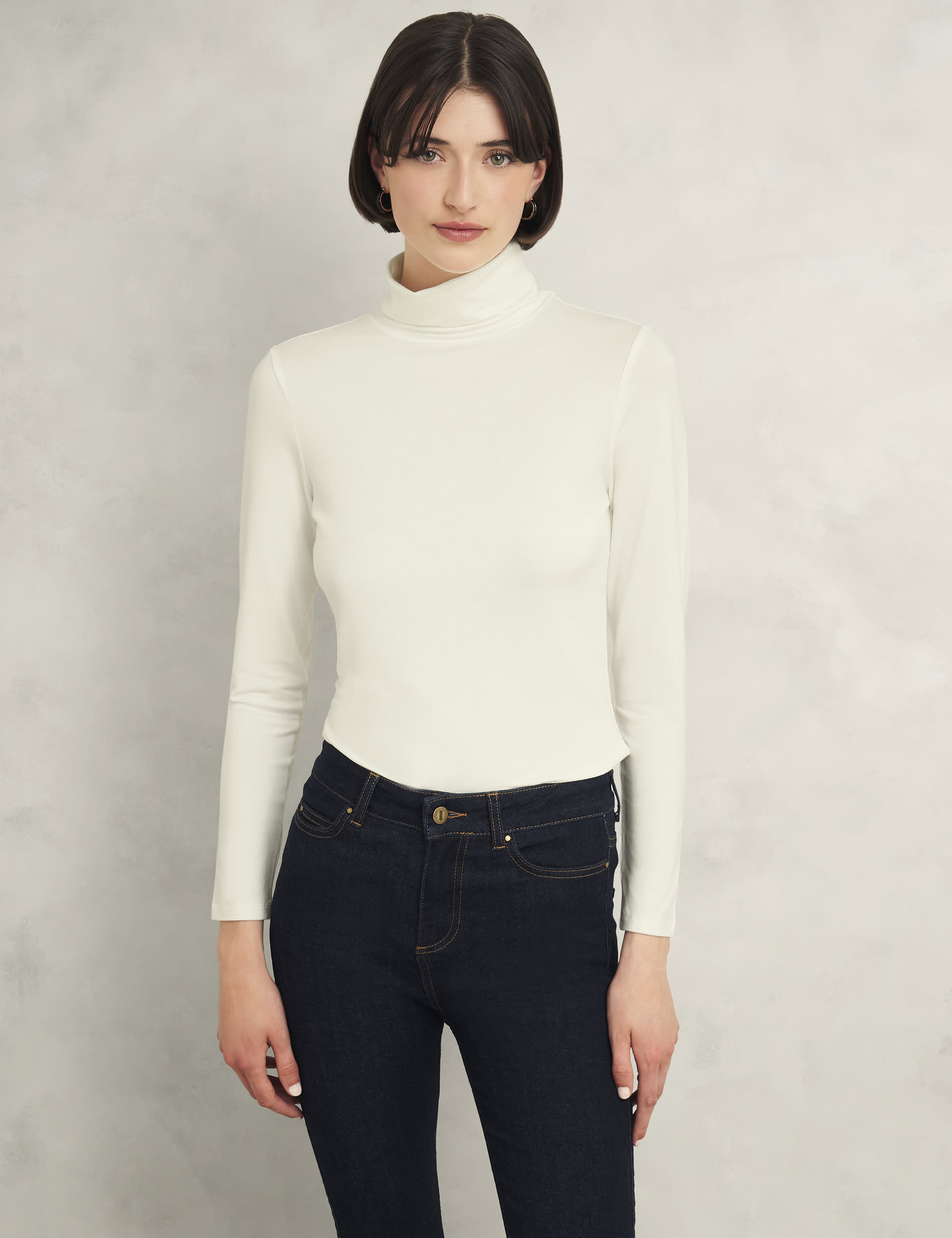 Hobbs Women's Roll Neck Top - M - Ivory, Ivory