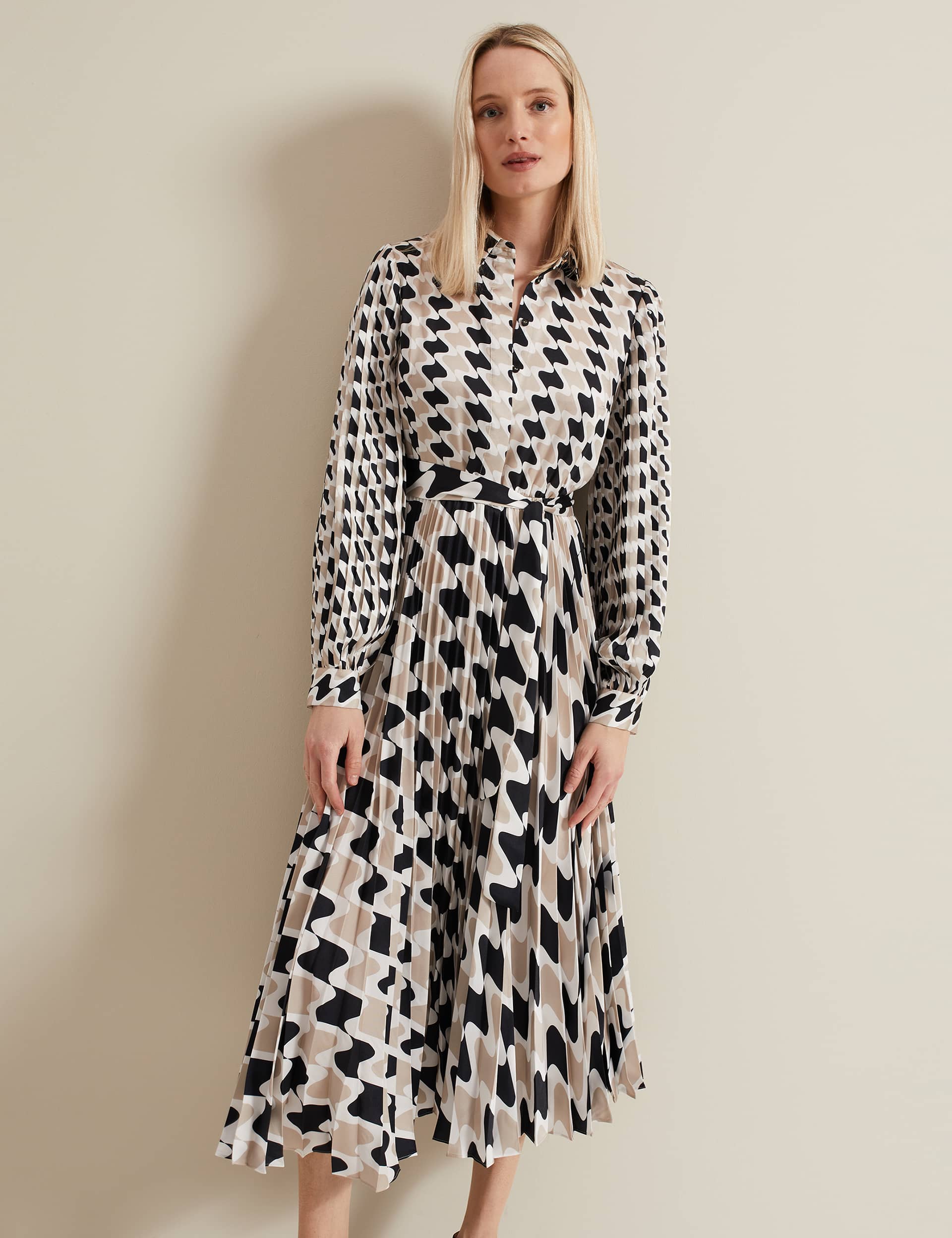 Phase Eight Women's Printed Pleated Midi Shirt Dress