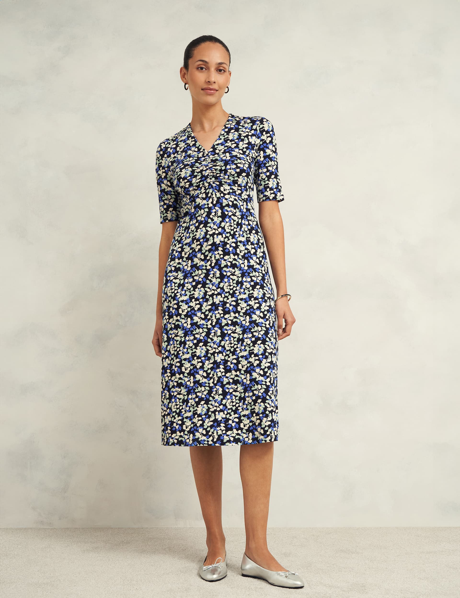 Hobbs Women's Jersey Floral V-Neck Midi Skater Dress