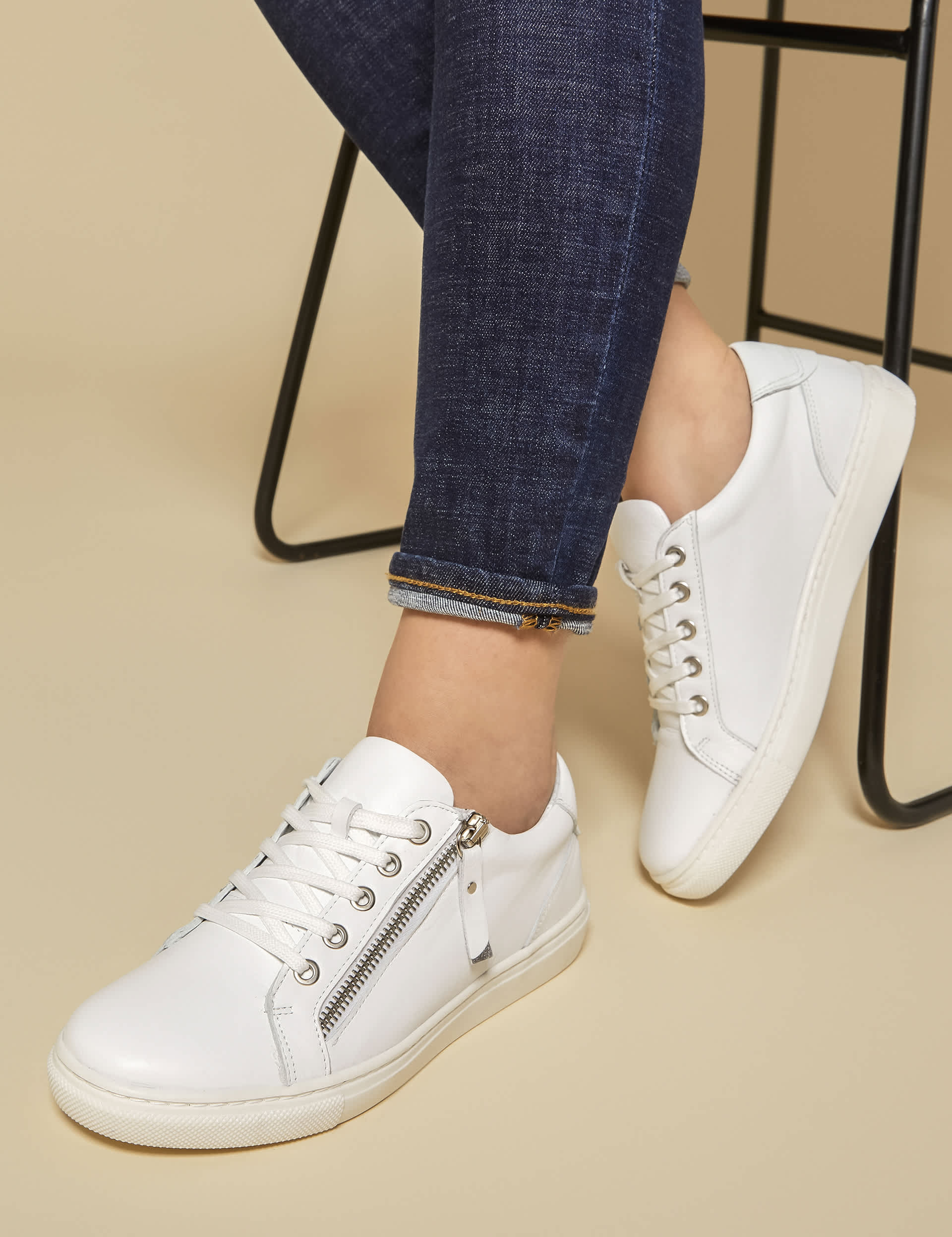 Jones Bootmaker Women's Leather Zip Up Trainers