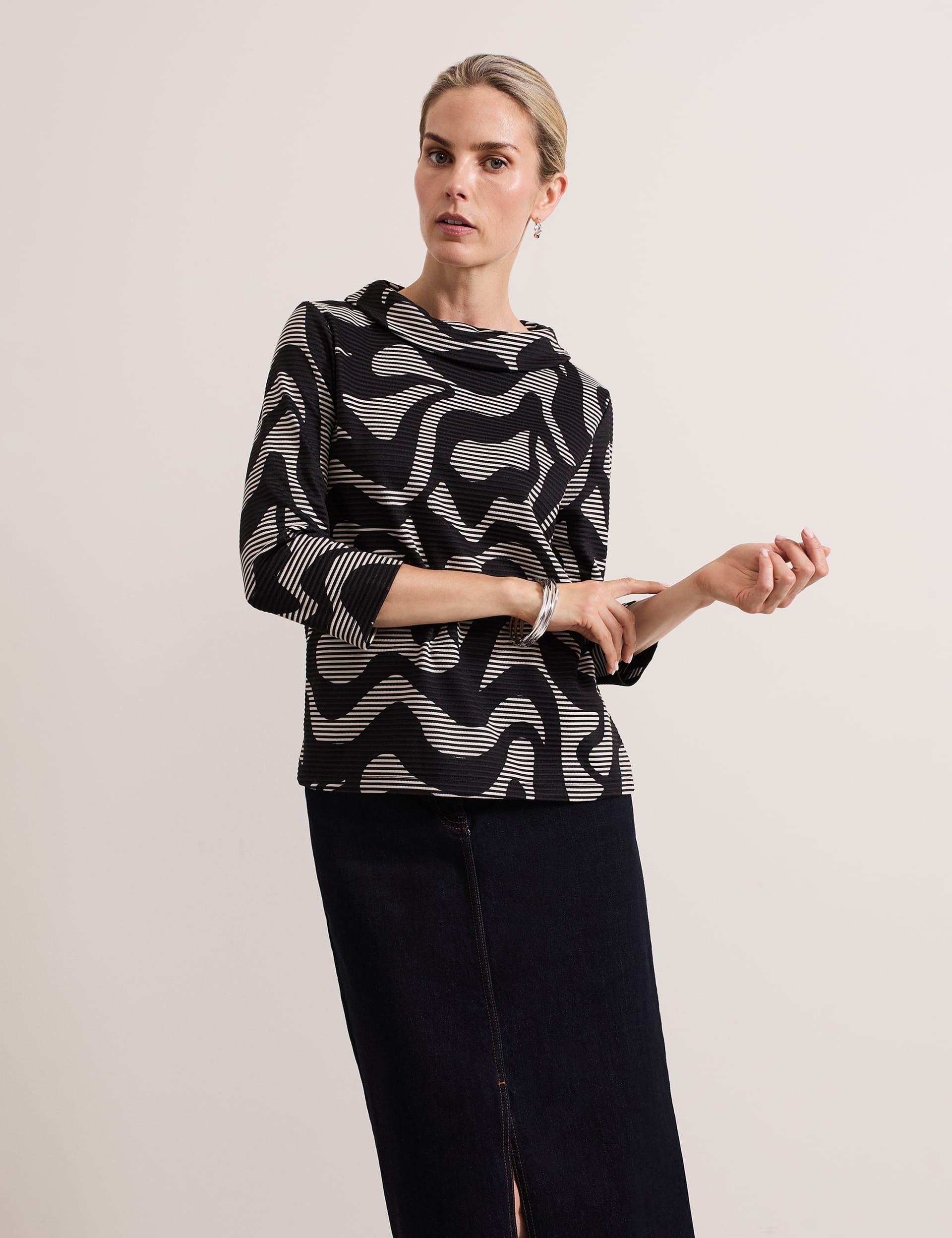 Phase Eight Women's Cotton Rich Textured Abstract Top QT