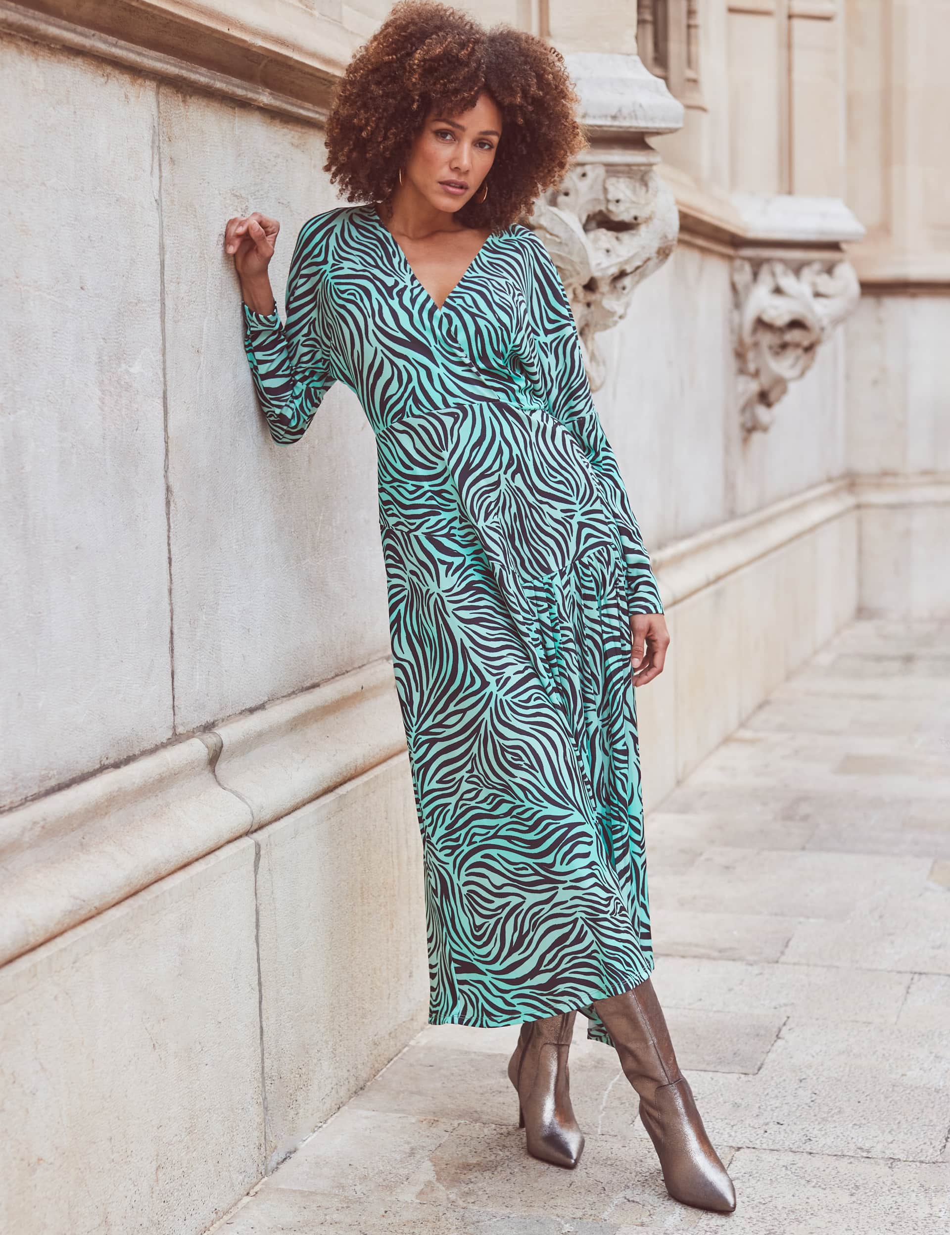 Sosandar Women's Animal Print V-Neck Midaxi Skater Wrap Dress