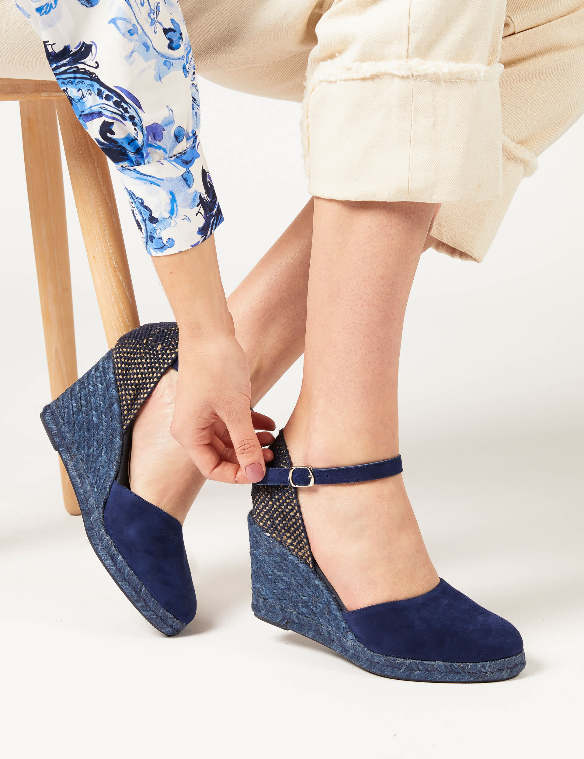 Jones Bootmaker Women's Suede Ankle Strap Wedge Espadrilles - 6 - Navy, Navy,Sand