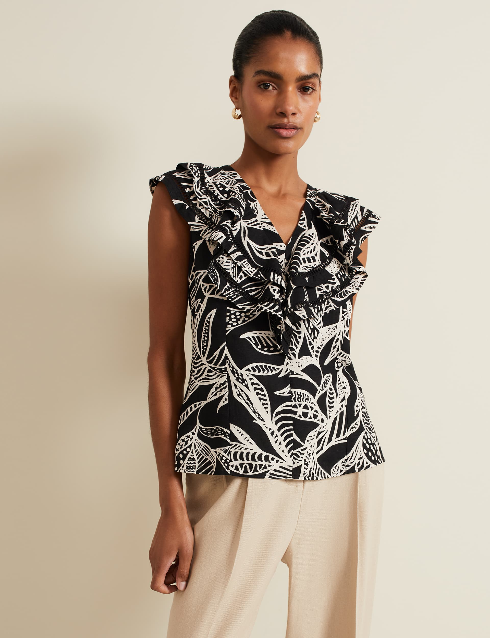 Phase Eight Women's Linen Rich Leaf Print V-Neck Top