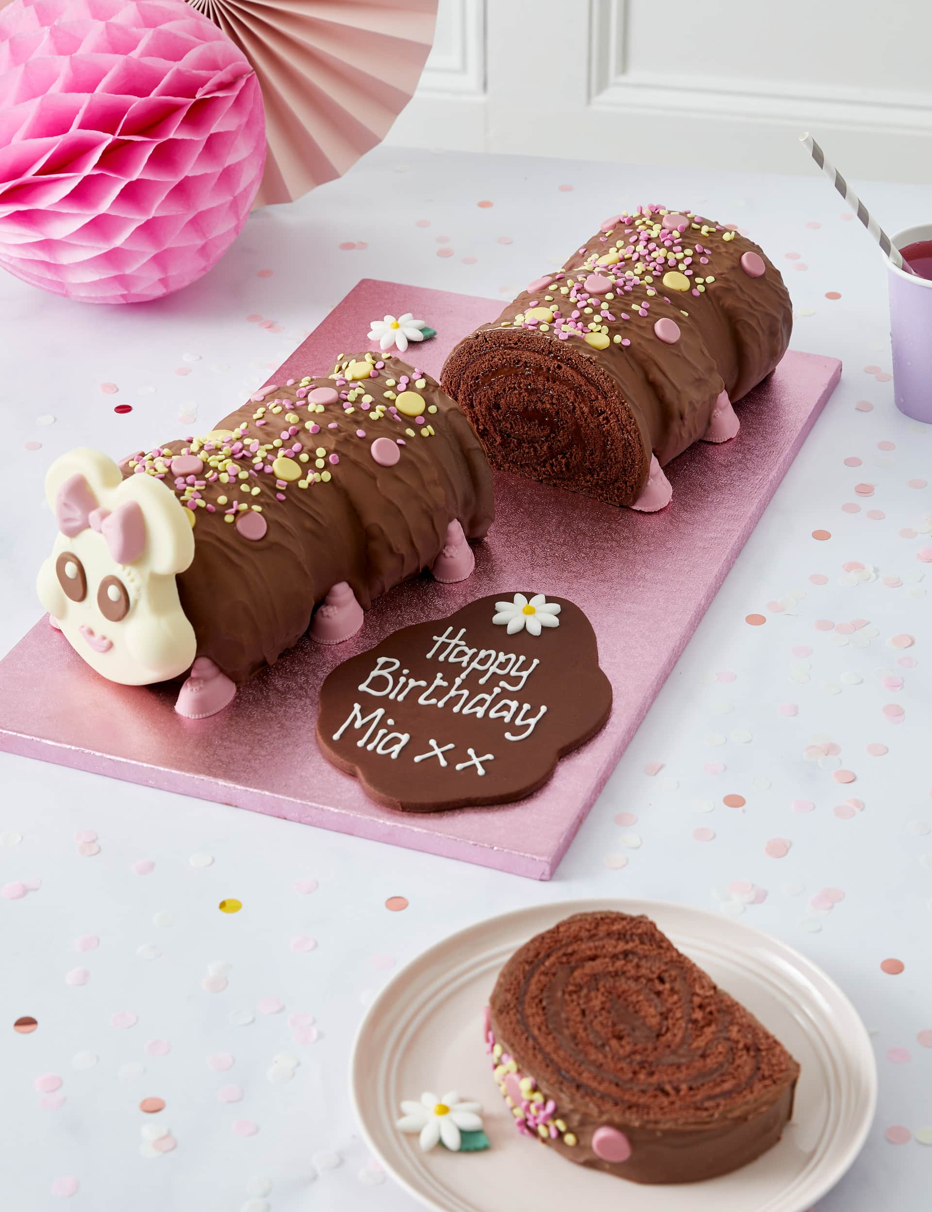 PersonalisedConnietheGiantCaterpillarCake(Serves40)