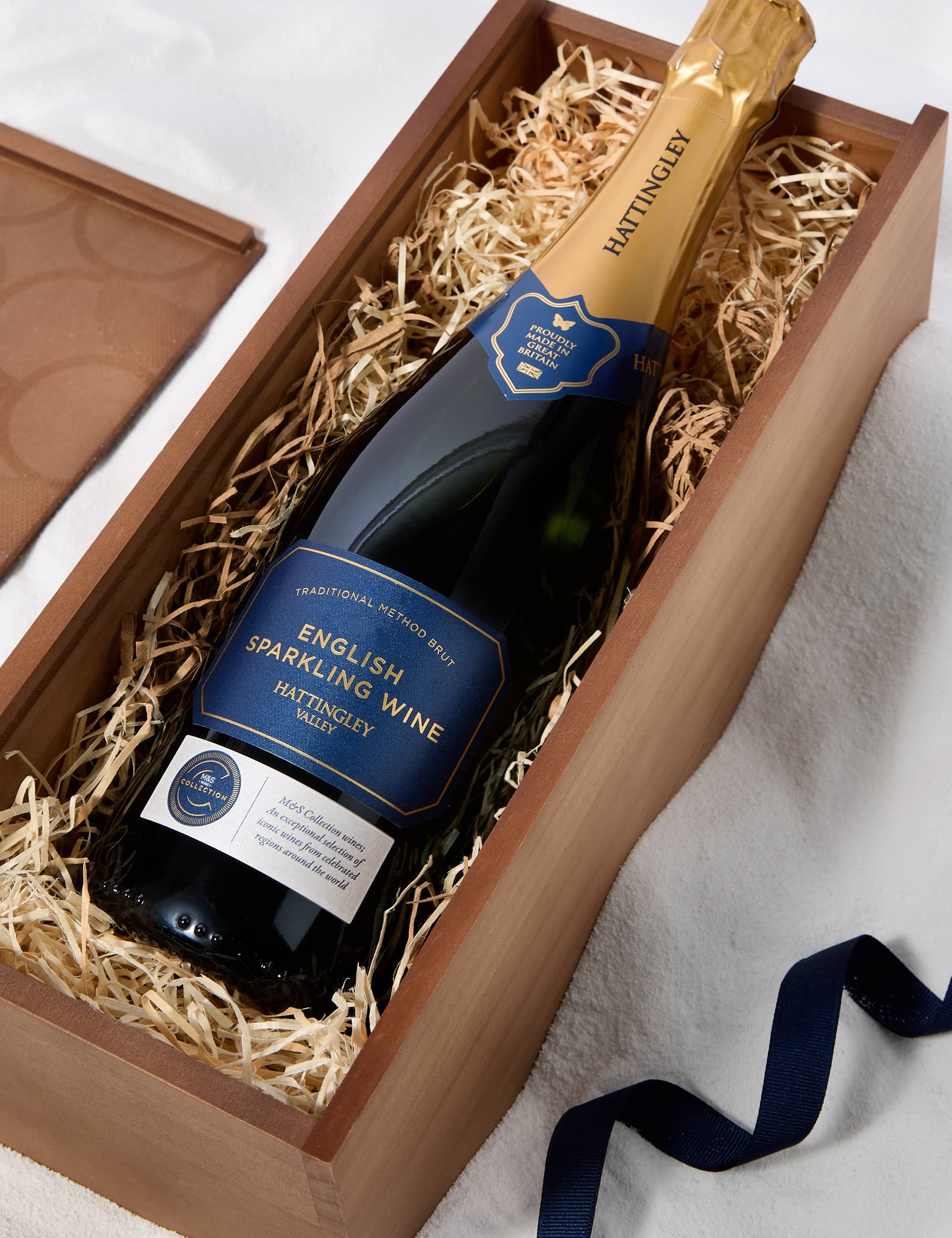 M&S Collection English Sparkling Wine Gift