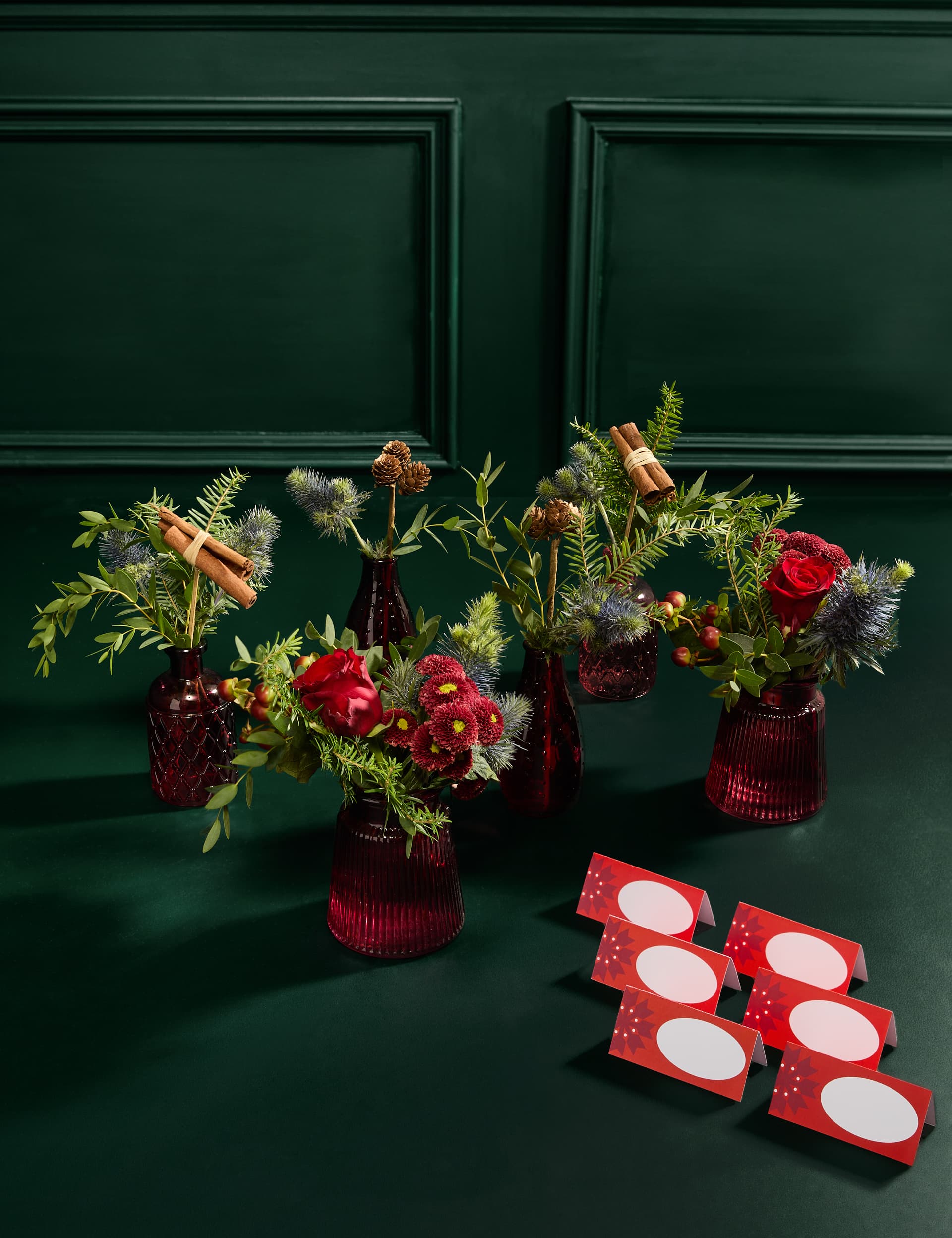 M&S Festive Flower Place Settings (Delivery from 11 Dec)